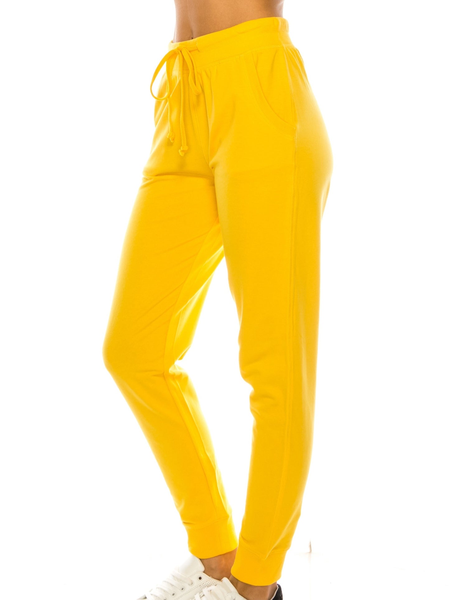 Casual Jogger Pants for Women Featuring a Relaxed Fit, Elastic Waistband, Drawstring, And Pockets, Suitable for Workouts, Yoga, And Everyday Wear Both Indoors And Outdoors