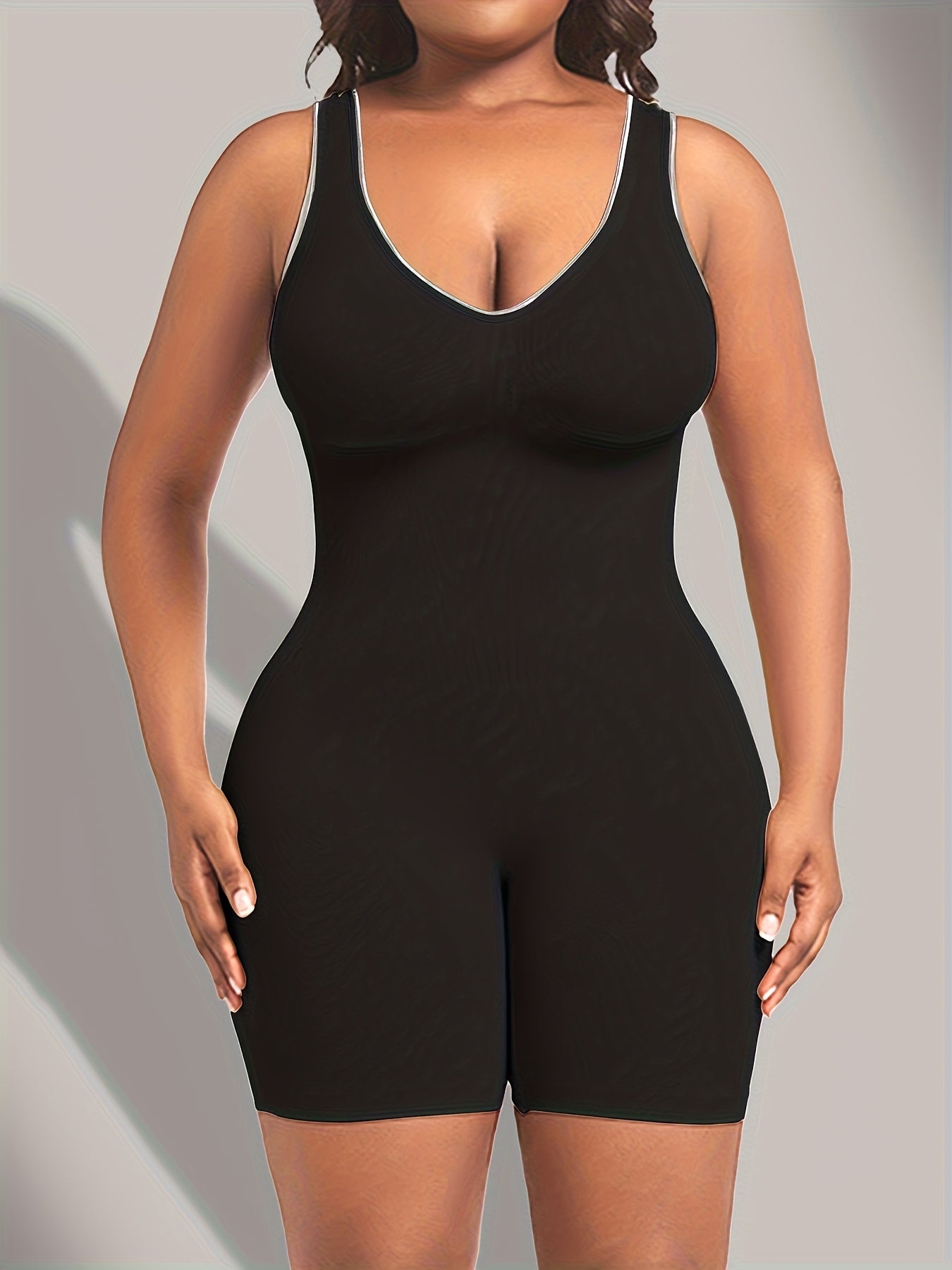 Women's Plus-size Seamless Body Shaper, with Wide Shoulder Straps, Abdominal Control, Lift And Hip Lift, Tummy Tucking And Hip Lifting, Suitable for S And Daily Wear