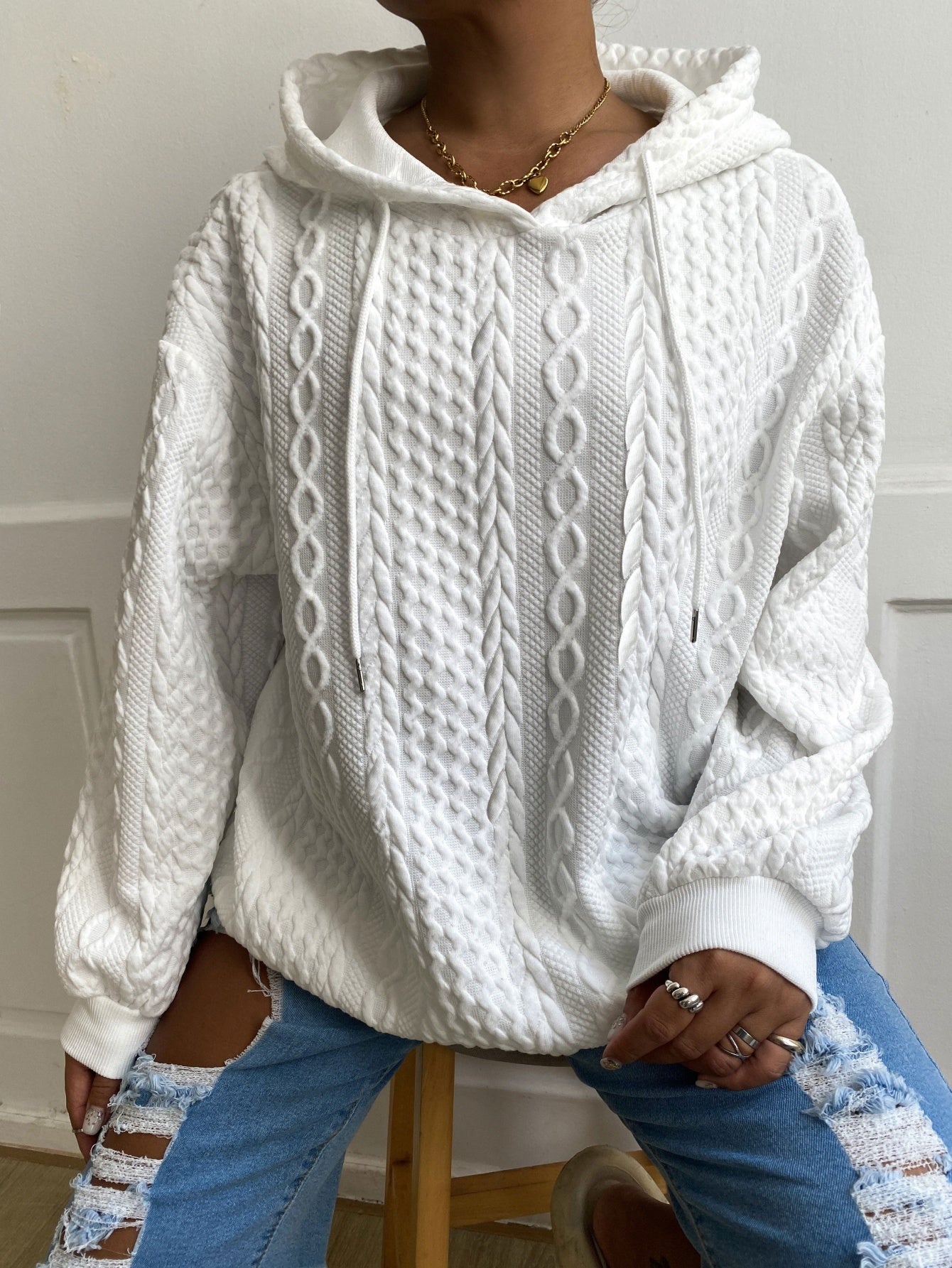 2025 Fall/Winter Hot! American Solid Color Cable Hoodie for Women, Loose Retro Top, Lazy Style, Versatile for Streetwear And Daily Wear