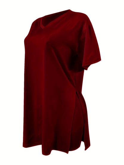 Two-Piece Outfit for Plus-Size Women Featuring a Casual V-Neck Short-Sleeve Top with Side Slits And Drawstring Leggings, Made from Comfortable, Ideal for Everyday Wear