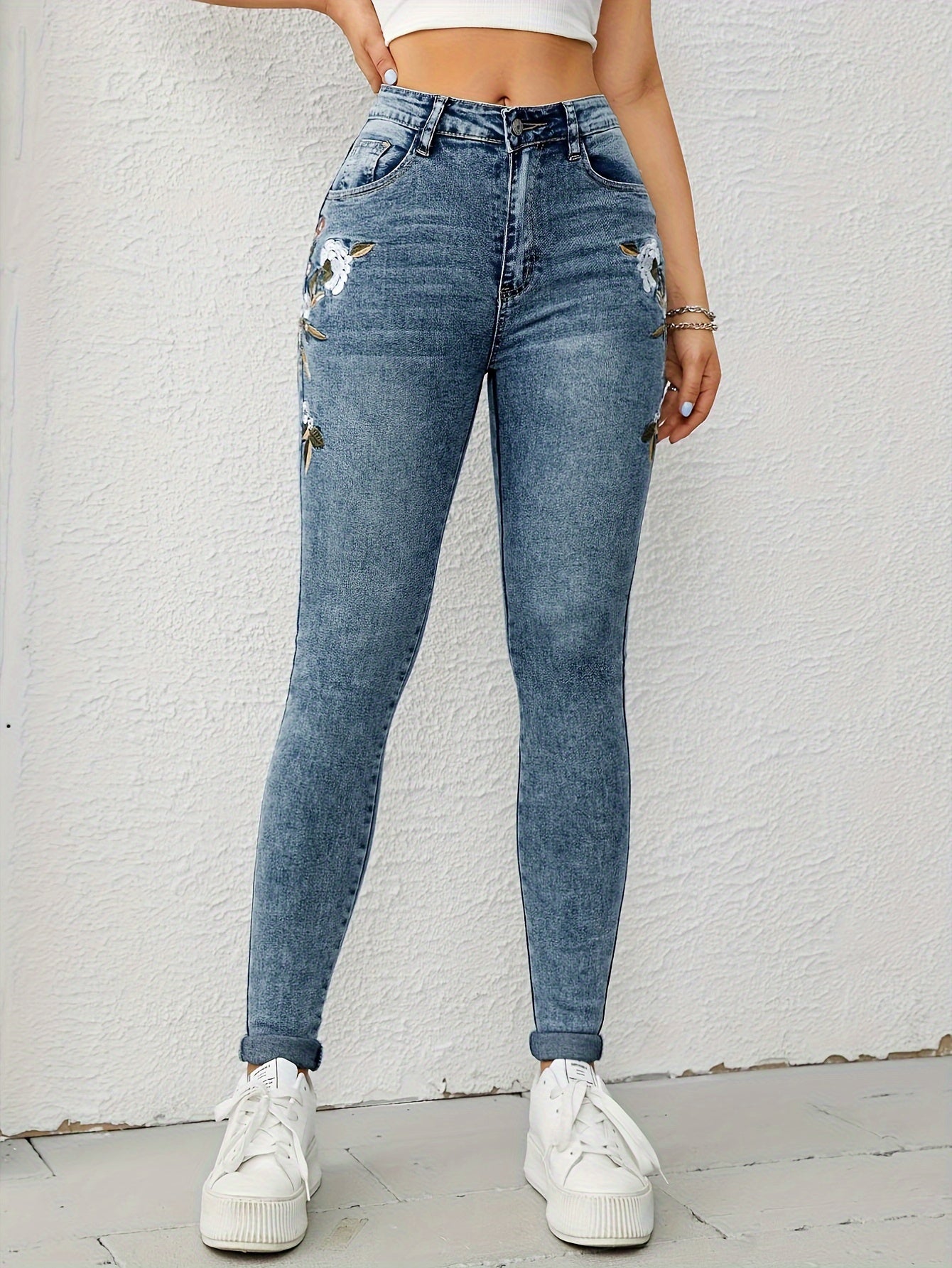 Women's High-Waisted Skinny Jeans with White Floral Embellished Hem & Slash Pockets - Wash Blue Denim Slim-Fit Stretch Pants, Beltless Waistband for All-Season Wear, Casual to Dressy (Hand Wash/Dry Clean) - Tight Leg Fit Jeans