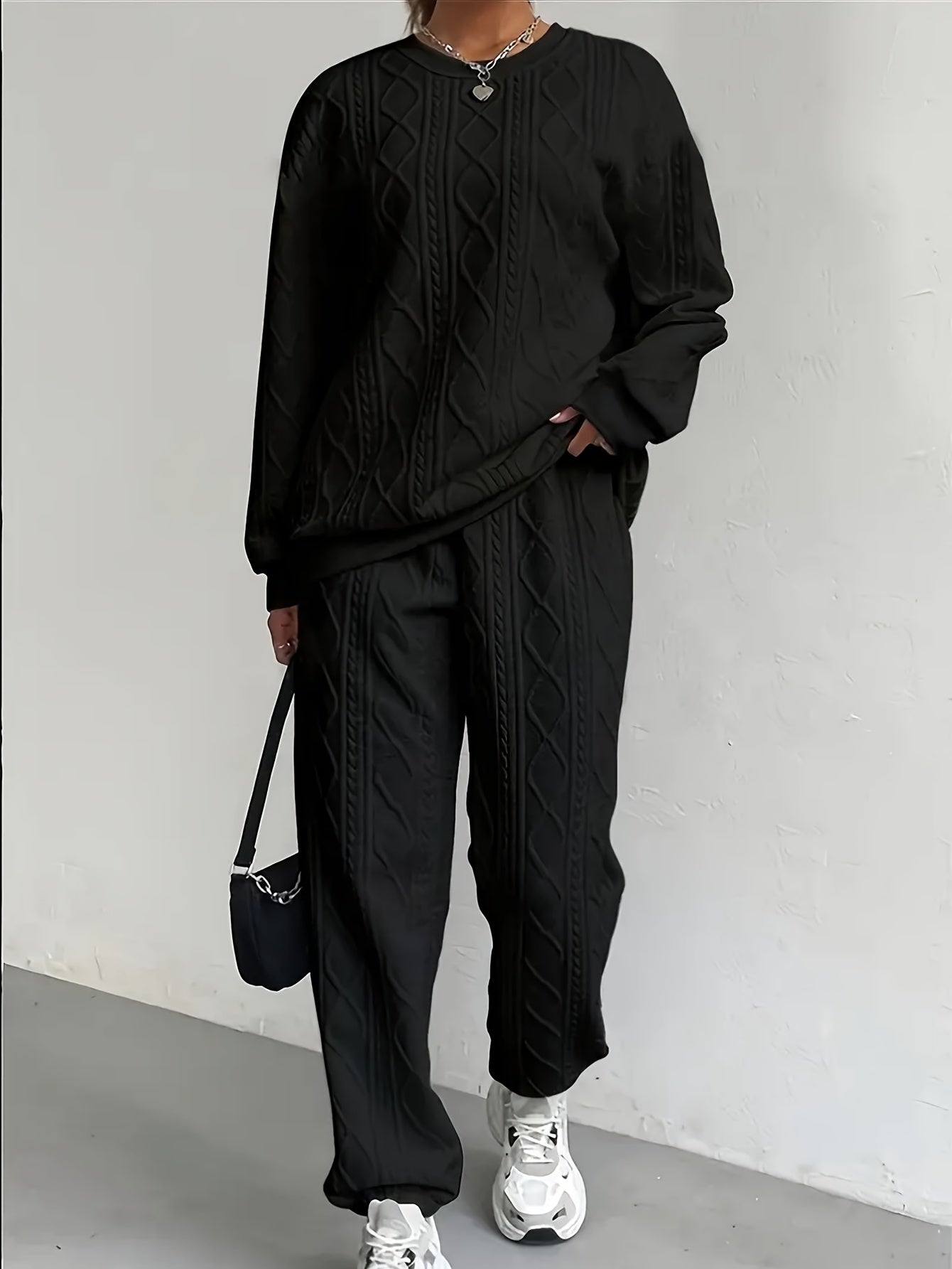 Women's Casual Pullover Two-piece Set, Suitable for Spring And Autumn, Consisting Of A Textured Long-sleeved Top And Jogging Pants