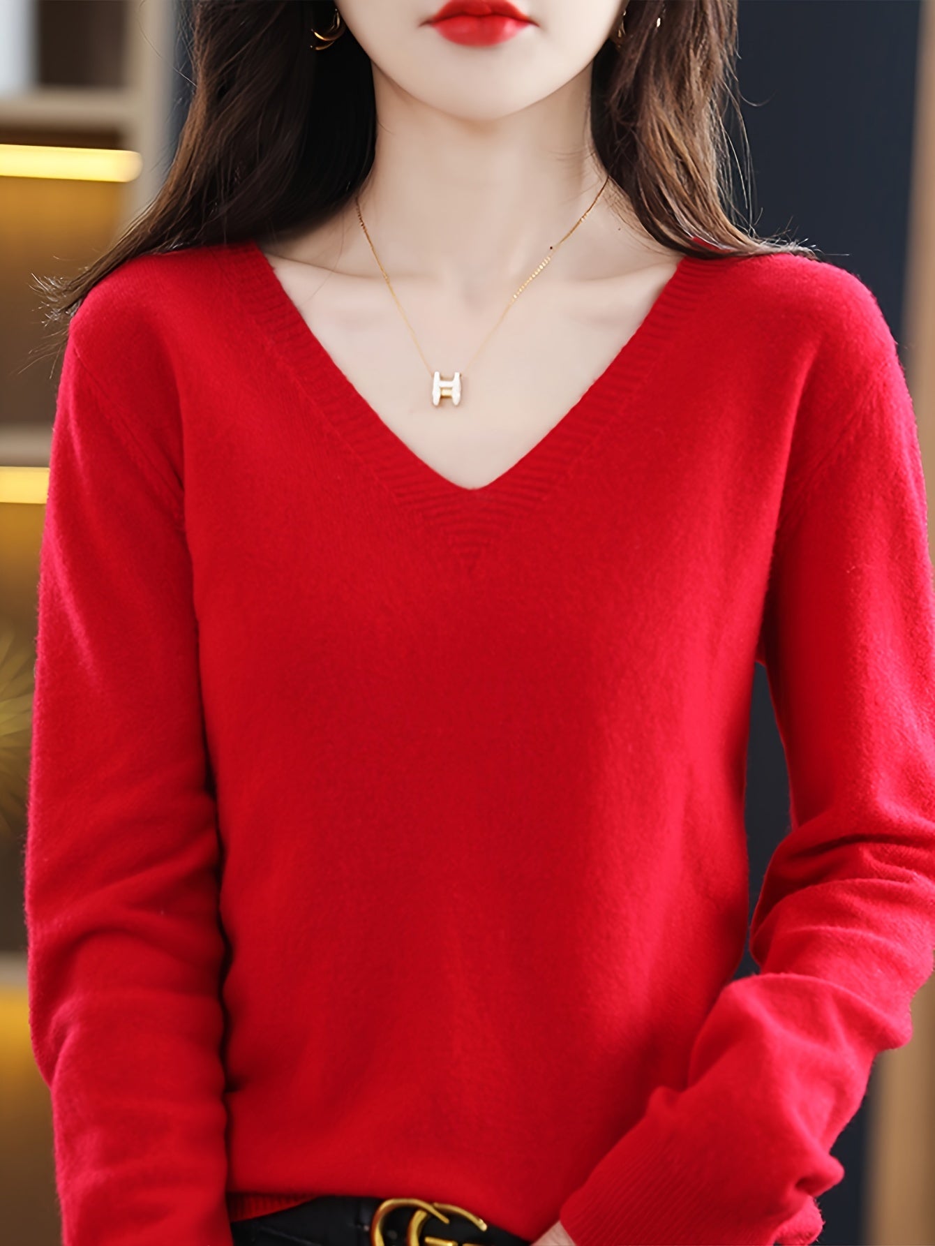 New Women's Solid Color V-Neck Knitted Base Sweater Pullover, Comfortable And Slimming Sweater For Autumn And Winter, Thin And Stylish Inner Layer, Suitable For Daily Wear
