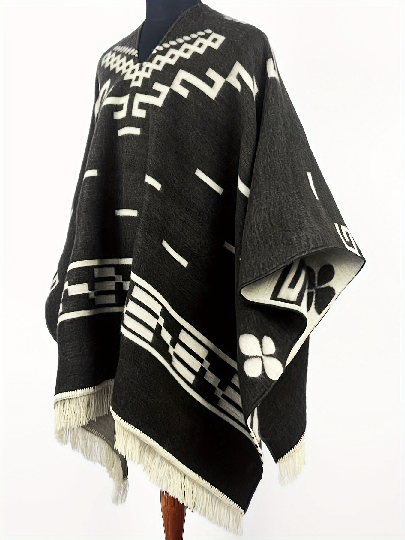 Men's Western Bandit Cape Coat with Tribal Print, Warm V-Neck Poncho with Tassel Trim for Outdoor Adventures, Fall and Winter Casual Wear (Brown/ White)