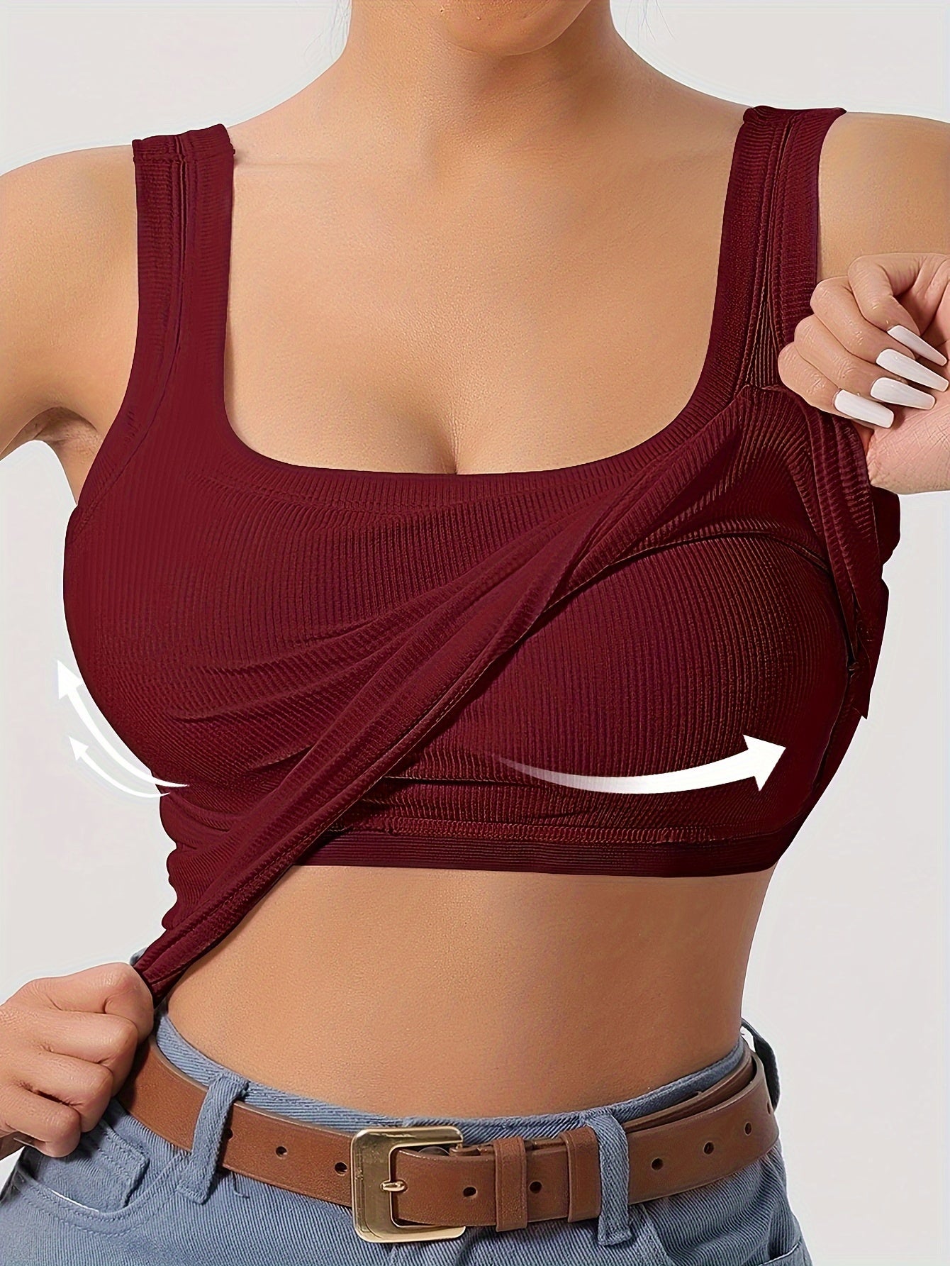 A Plain Scoop Neck Tank Top, Perfect for Casual Summer Wear, Featuring Removable Chest Padding for a Slim Fit, Designed for Women