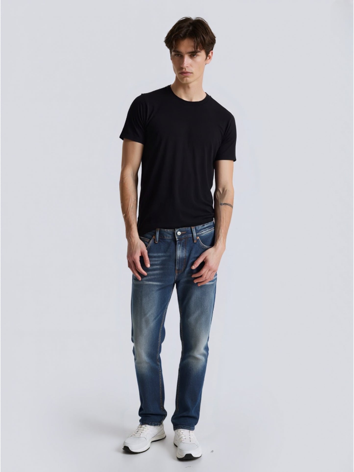 Set of 6 Men'S Lightweight Crew Neck T-Shirts That Dry Quickly - Made from Breathable, Moisture-Wicking, Ideal for Gym Sessions, Running, And Fitness Training - Offered in Various Colors, Making Them a Perfect Gift Choice for Workout Apparel