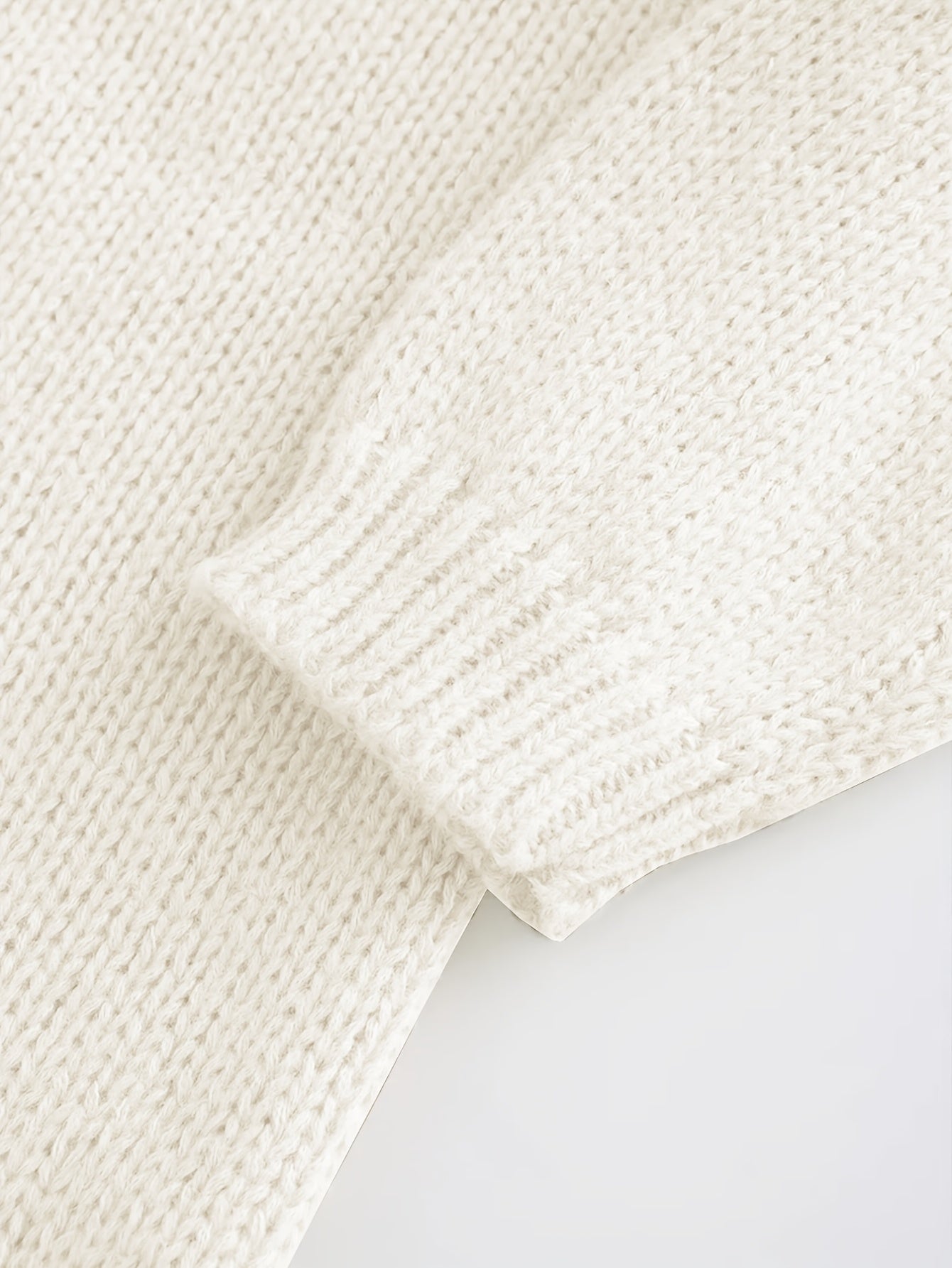Plus Size - Plus Size Elegant Cuff Lapel Sweater-Soft Fabric, Simple Three-dimensional Color Design, Ideal For Autumn And Winter Casual Wear, Women'S Long Sleeve Sweater, Elegant Style
