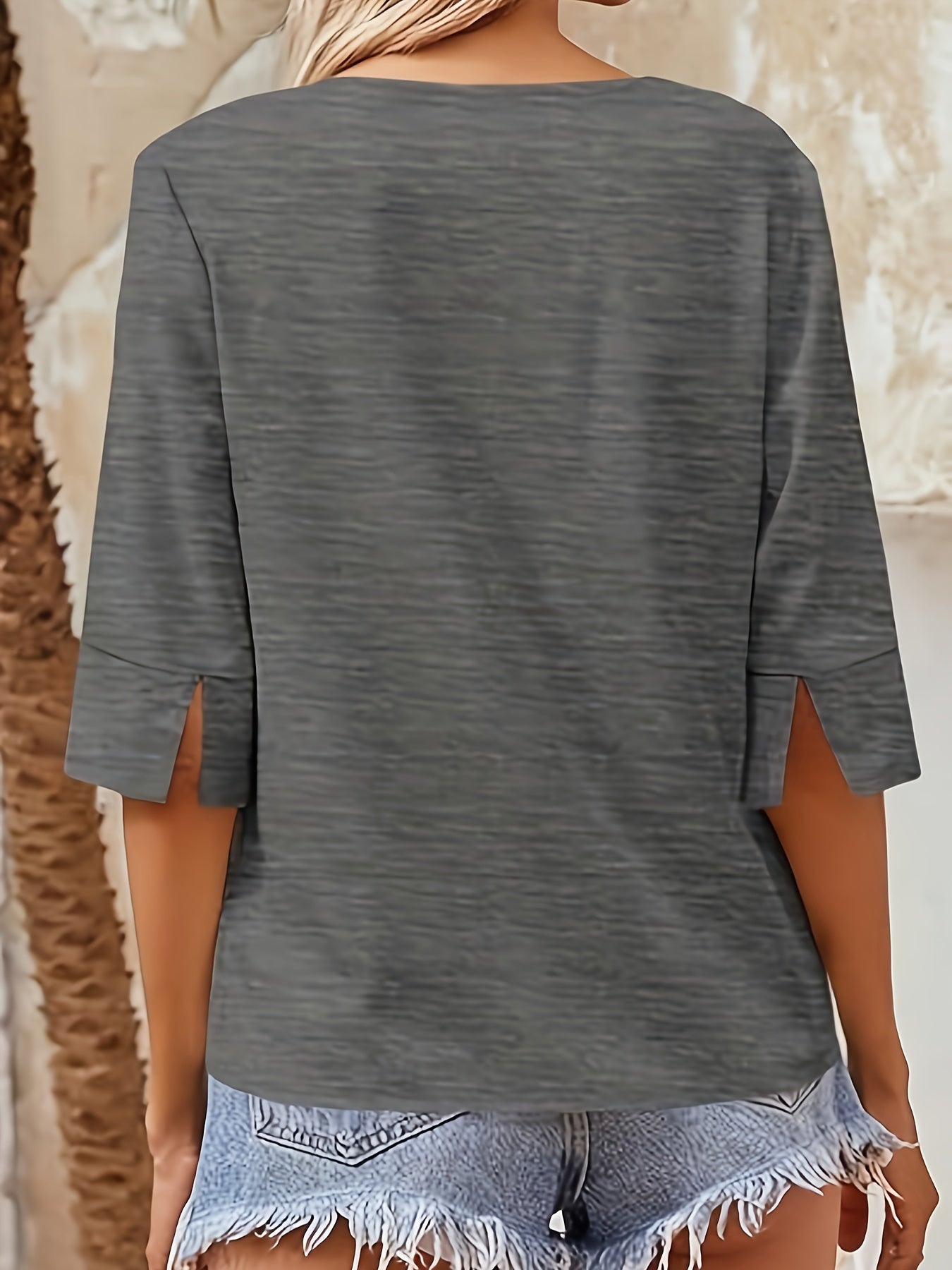 Women's V-neck Half Sleeve Loose Basic T-shirt