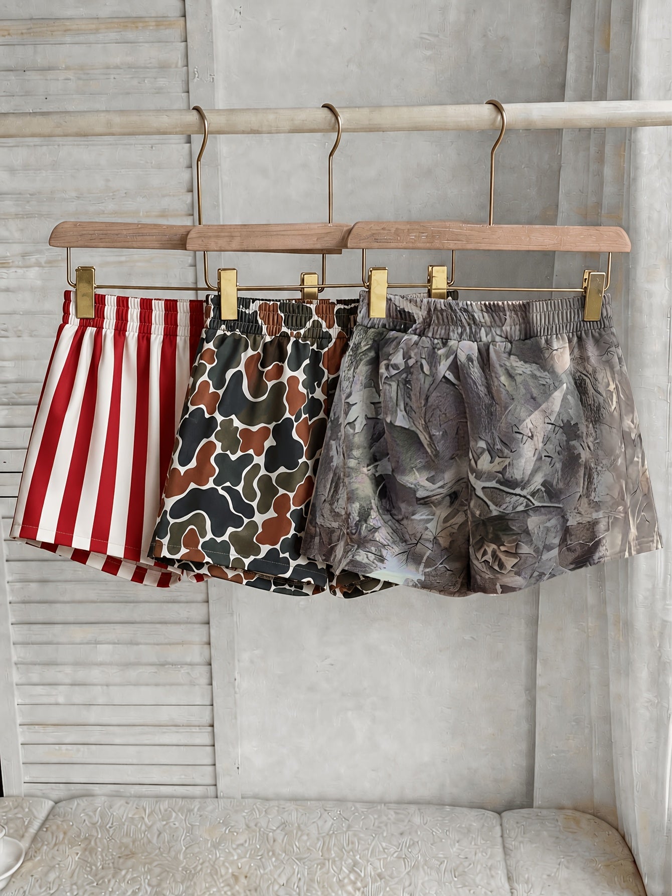 3pcs Women's Camo Print Shorts - Short Length Athletic Running Shorts with Camouflage, Beltless & Machine Washable Fabric Suitable for Gym, Outdoor, Casual Attire, Casual Shorts Pack