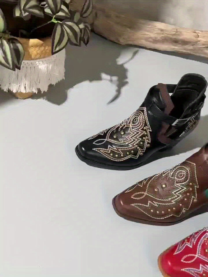 Women'S Ankle Boot with Slip-On Design, Classic Elegant Vintage Style, Baroque Bohemian Fashion for Music Festivals and Vacation Outings