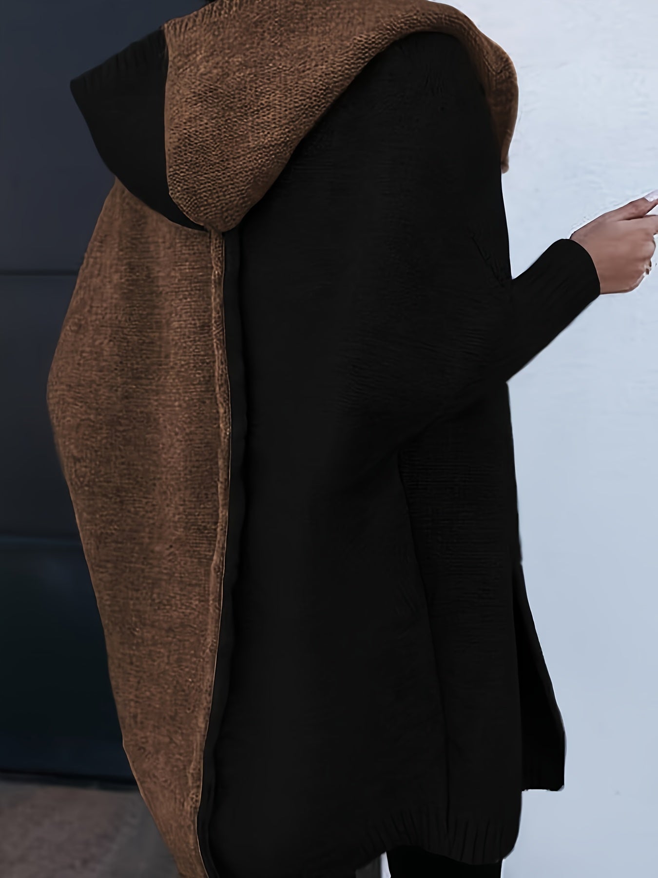 Women's Autumn And Winter Fashion Warm Clashing Color Bat Sleeve Hooded Cardigan