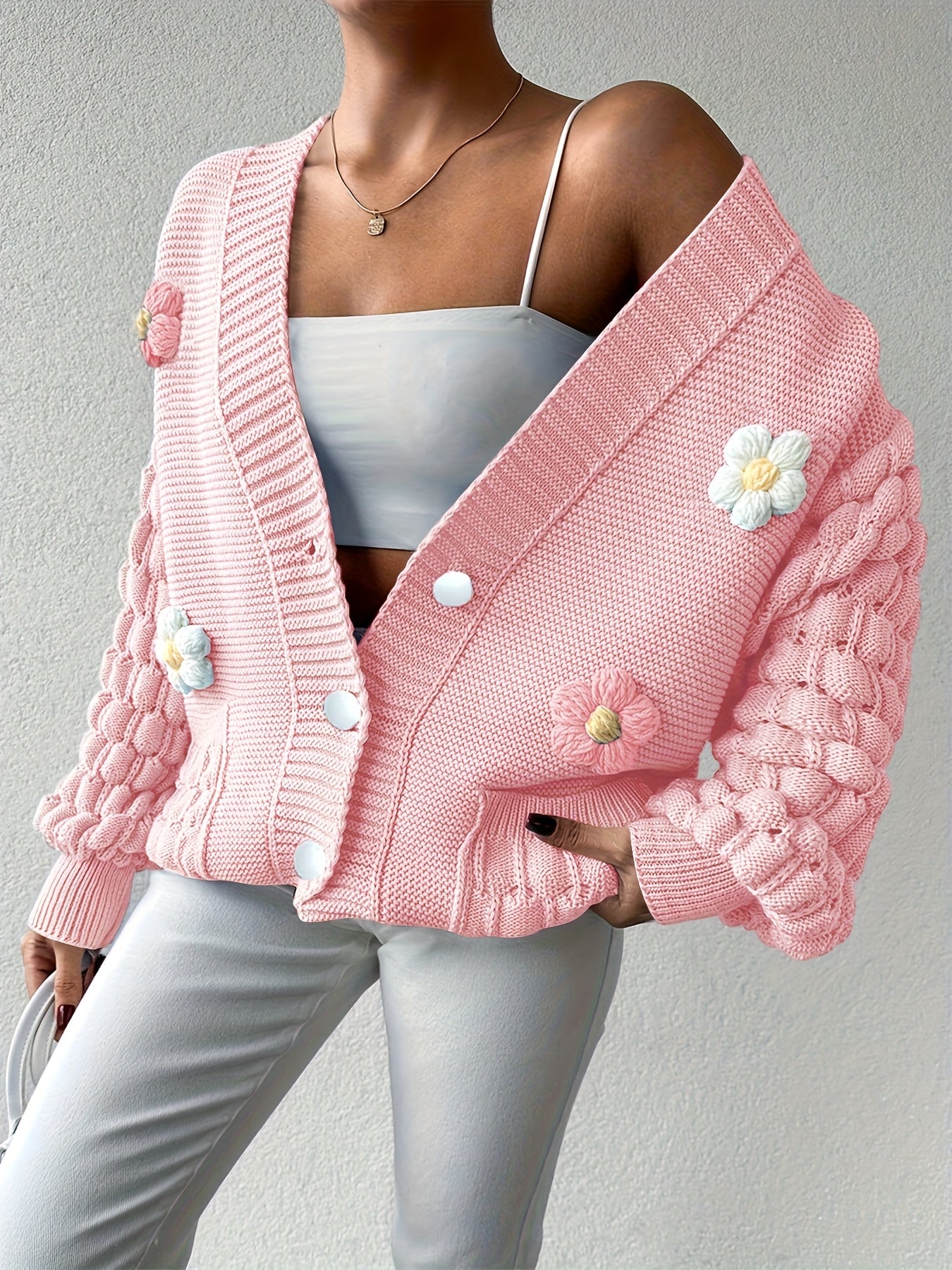 Plus Size, [European Winter Directional Style] Plus-size Women's Clothing, Sweet and Fresh Style, Women's Flowers Decorate Loose Cardigan, Spring, Autumn and Winter Fashion and Versatile Items