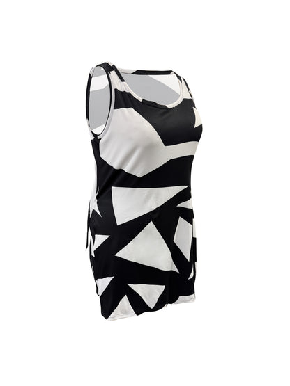 Two piece set of plus size Women's casual vest shorts, with a slit at the hem and geometric print printing