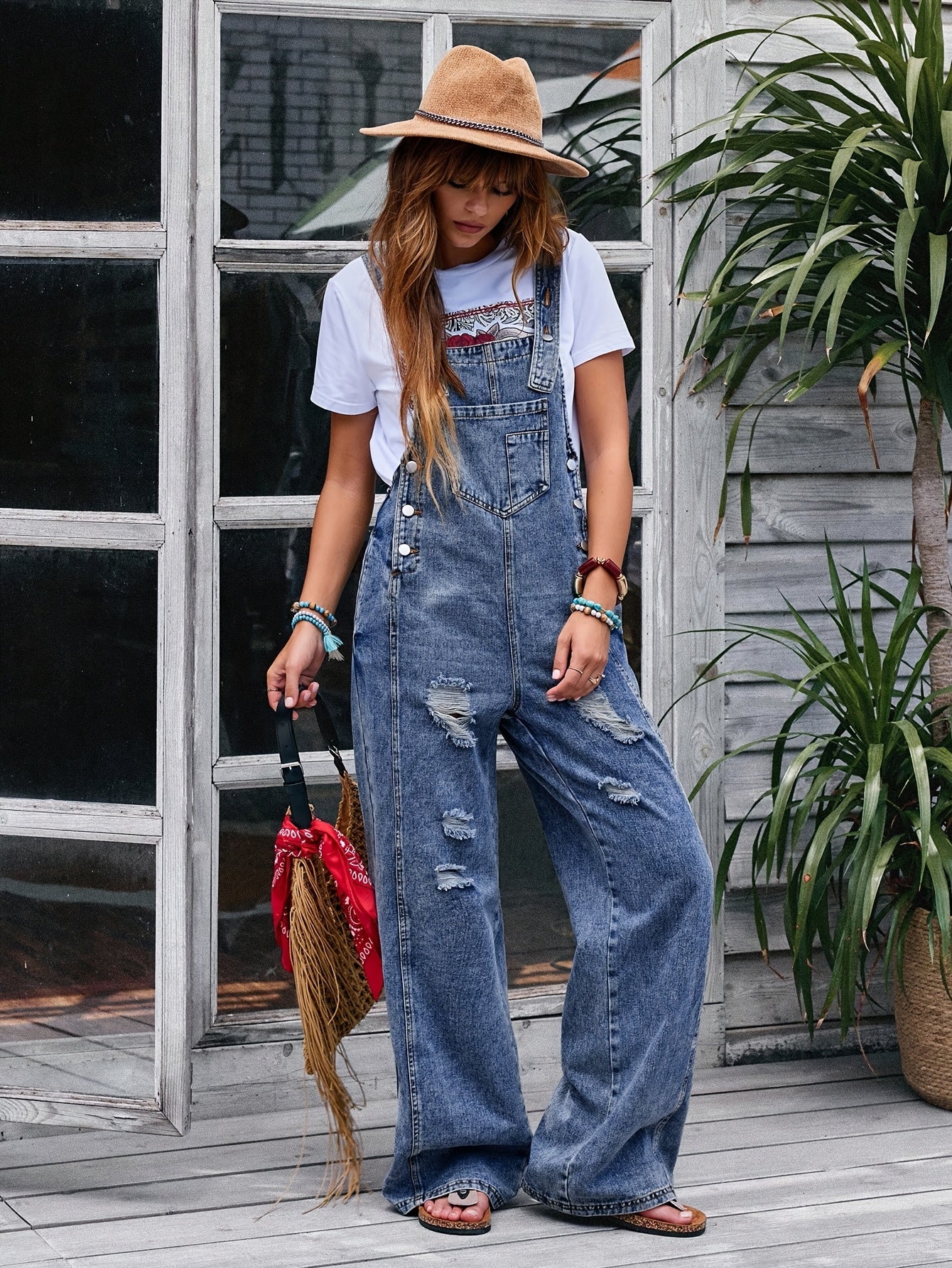 [Denim Overalls] Women's Denim Overalls with Adjustable Shoulder Straps - Relaxed Fit, Distressed Wide-Leg Trousers, Perfect for Spring, Summer, And Fall, Machine Washable with Decorative Pockets