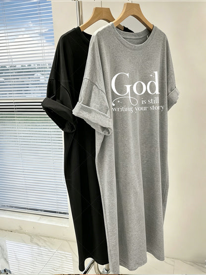 Women'S Plus Size Patterned Dress, Plus Size Nightgown, "God Is Still Writing Your Story", Plus Size Comfortable Women'S Pajamas, Short Sleeves, Soft And Breathable, Loose Fit, Casual Home Wear And Outing Wear
