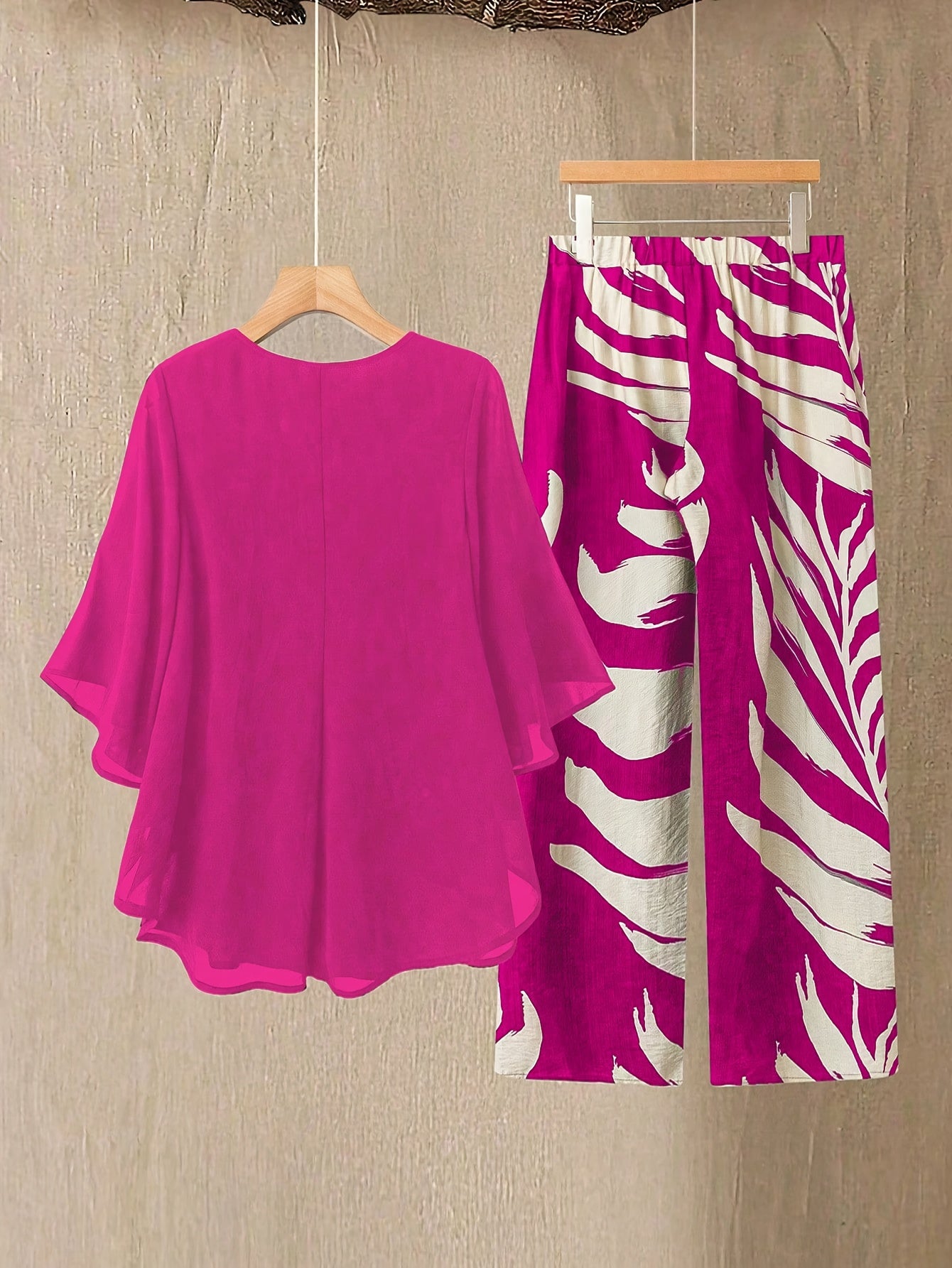 Plus Size - Plus Size - 2pcs Plus Size Women Set: Chiffon Batwing Sleeve Top And Plant Print Long Pants