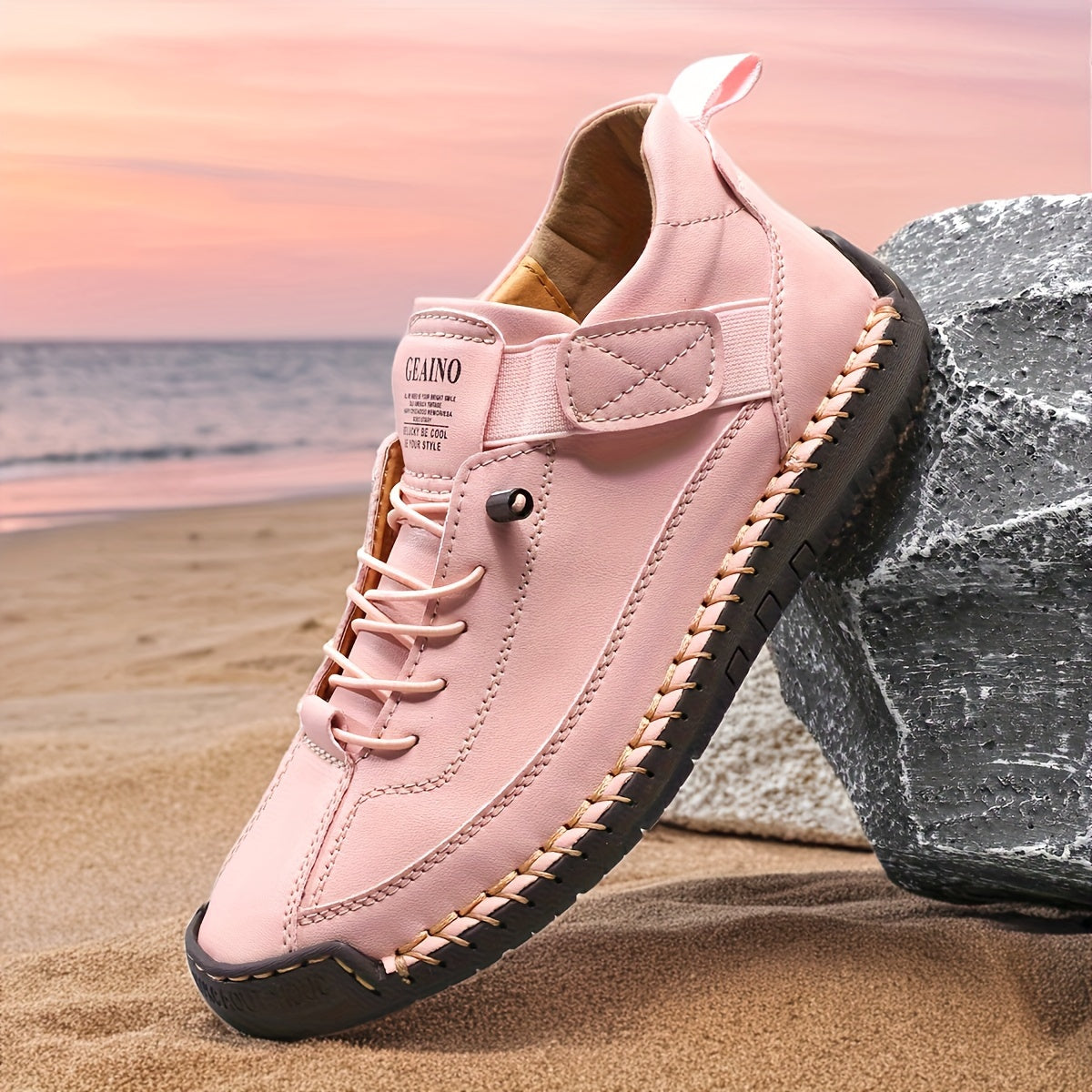 Comfort-Focused Women's Ankle Boots - Stylish Lace-Up Design, Retro High Top with Soft Sole for Enhanced Walking Comfort - Durable Outdoor Flat Hiking Shoes, Women Shoes