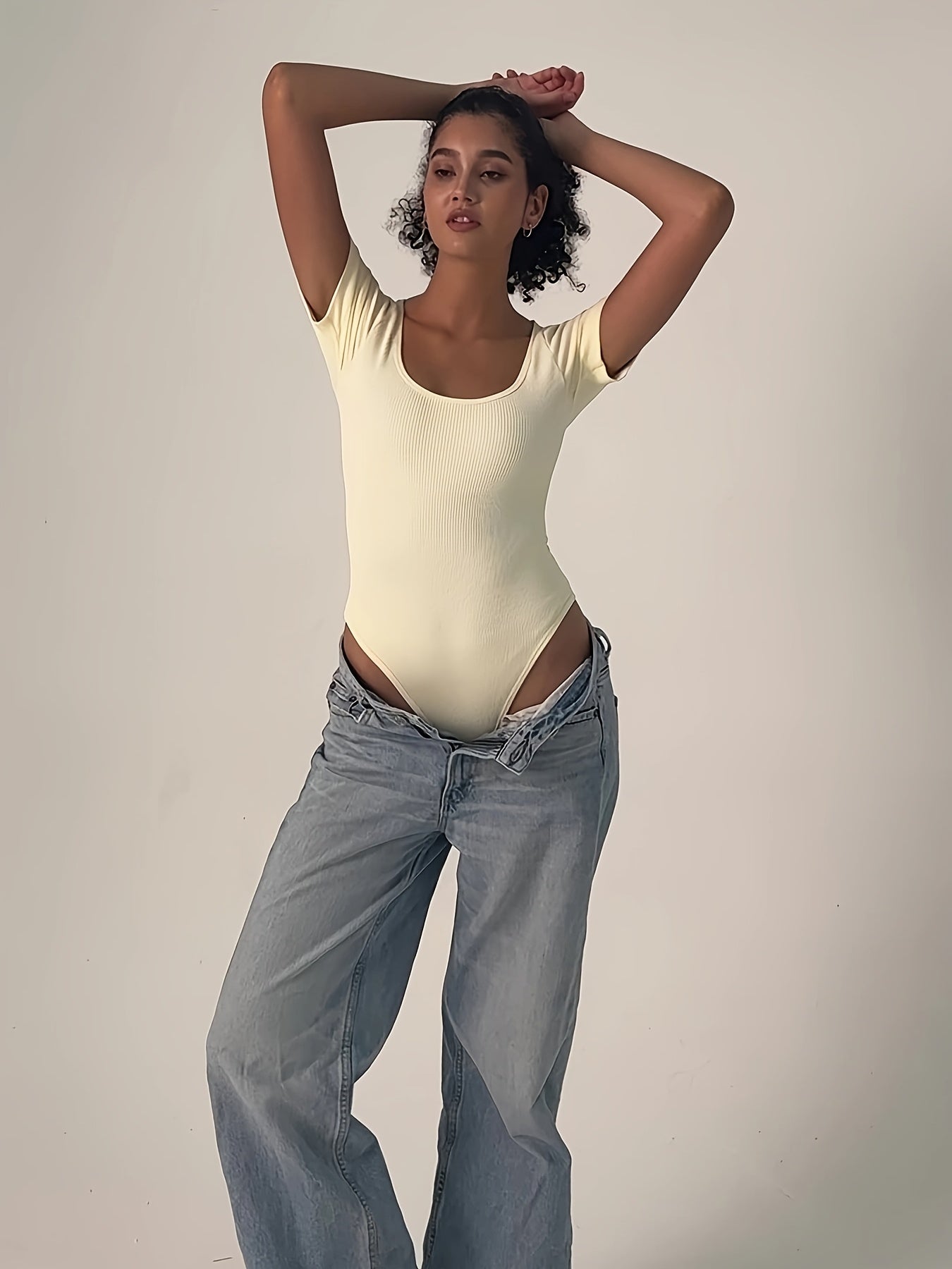 Women's Short Sleeved Square Neck Elastic Jumpsuit Casual Jumpsuit Paired with Jeans Jumpsuit Shaping Women's Jumpsuit