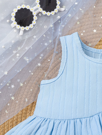 2pcs Girls' Summer Set: Blue Striped Sleeveless Top with Ruffle Design and Floral Print, Bow Detail & Wooden Ear Short Pants Casual Outfit, Perfect for Outdoor