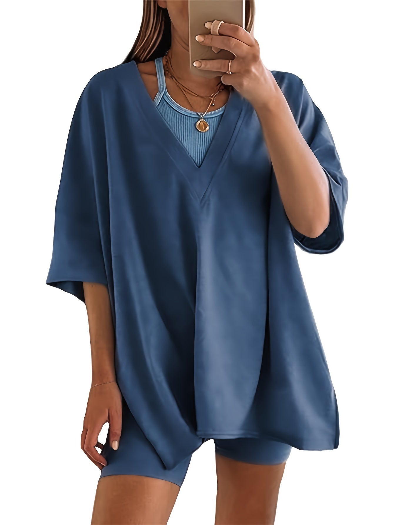 Women'S 2pcs Set Featuring Oversized Biker Shorts And a Reversible