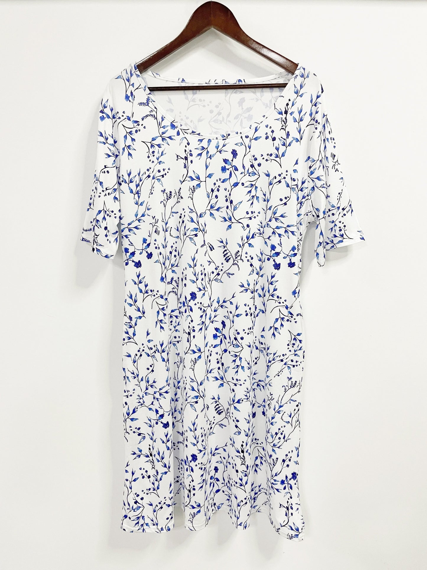 Plus Size, Women's Short Sleeve Round Neck Printed Dress