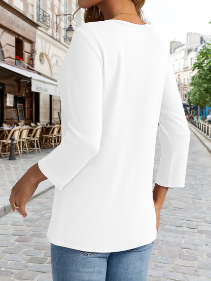 Classic Monochrome Interlinked Heart Design Women'S Long-Sleeve Shirt - Easy to Wash, Breathable, Soft Medium Stretch Material, Suitable for Spring, Autumn, And Winter Women'S Apparel, Length Women'S Wear