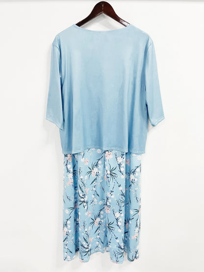 Plus Size, Plus Size Women's Floral Print Midi Dress - Elegant Round Neck, Half Sleeves, Loose Fit, Pockets, Casual Fashion - Perfect for Casual Attire, Outdoor And Special Occasions