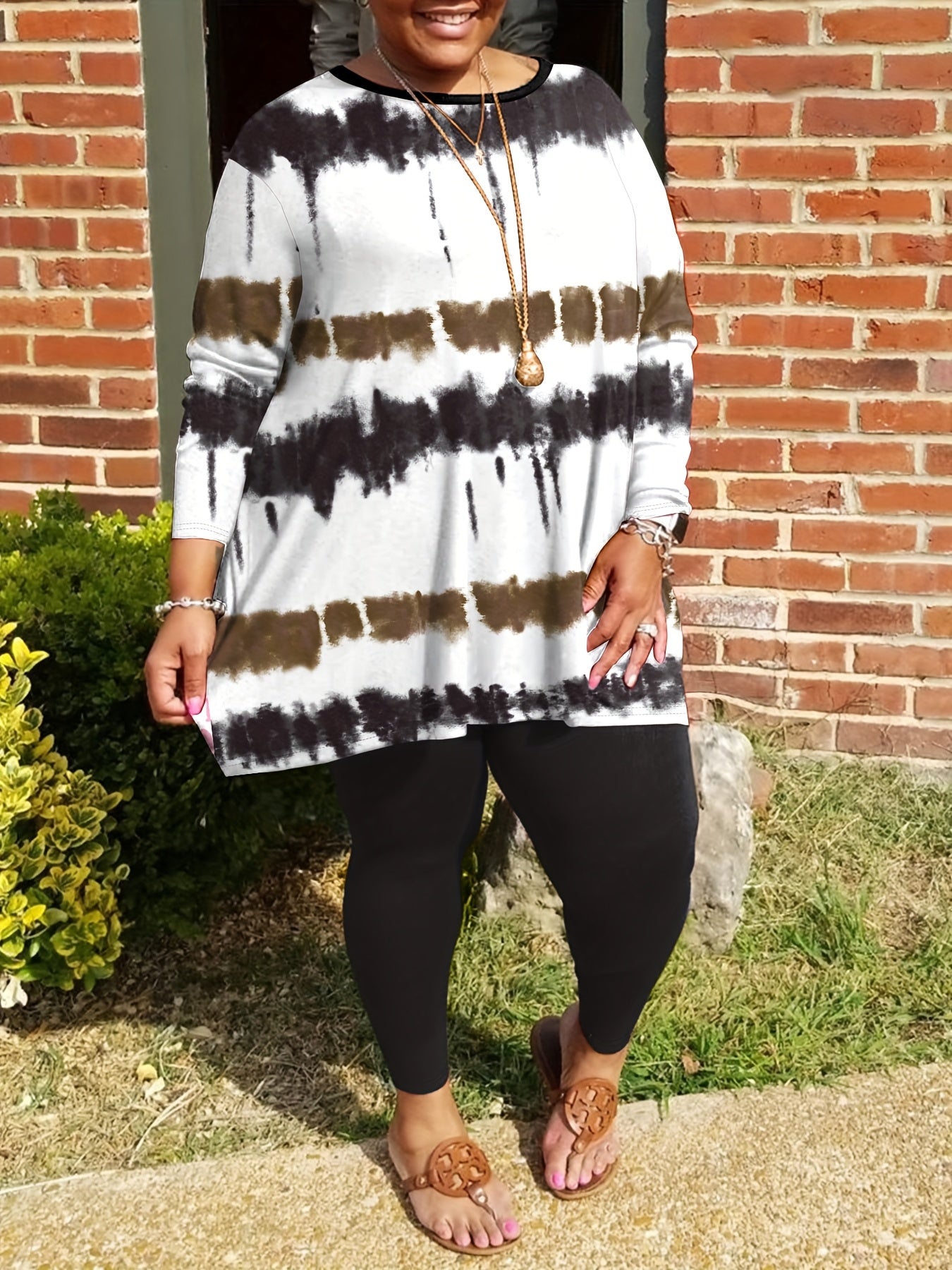 Plus Size - Plus-size Fashion Tie-dye Striped Print Long-sleeved Trousers Suit, Suitable For Going Out
