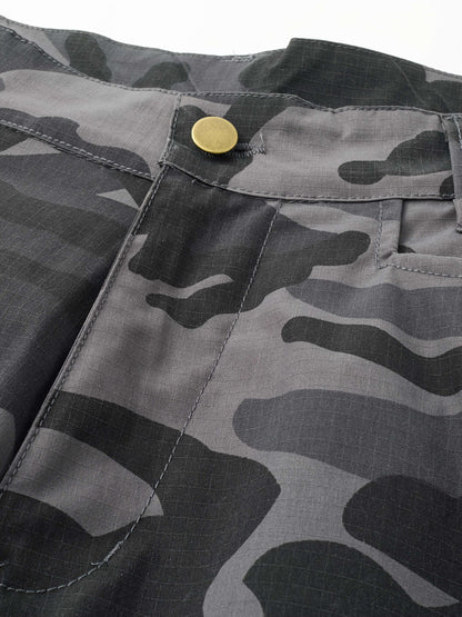 Men's Camouflage Outdoor Tactical Cargo Pants with Multiple Pockets