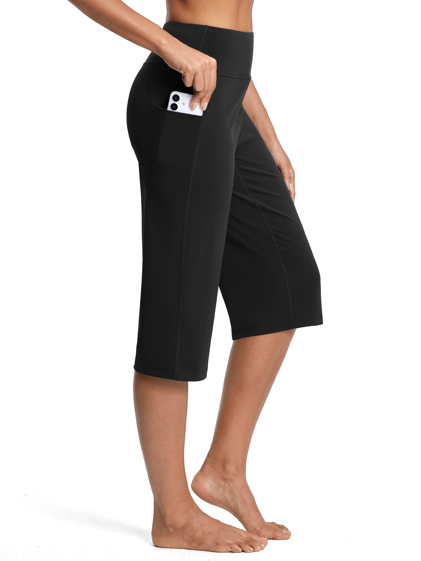 18-Inch Capri Trousers for Women Featuring a High Waist, Pockets, Tummy Control, And a Loose Straight Leg Design Suitable for Workouts And