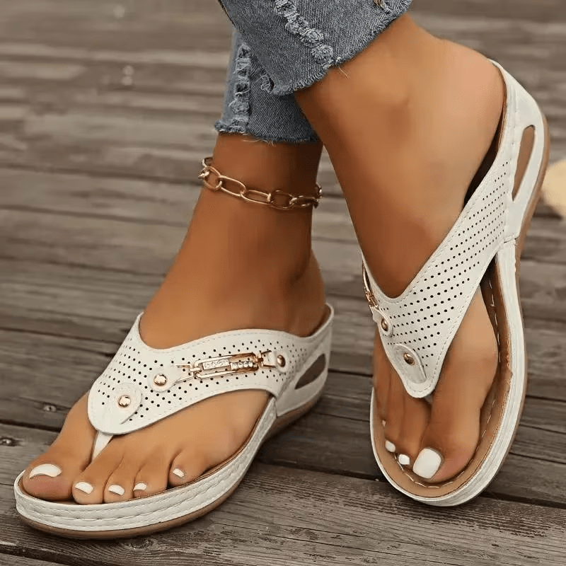 [Clip Toe Thong Sandals] 2026 New Women's Clip Toe Thong Sandals - Thick Elevated Sole, Fashionable Non-Slip Beach Shoes, Lightweight And Versatile for Casual Vacation, Comfortable Soft Sole, Plus Sizes Sandals, Women Shoes