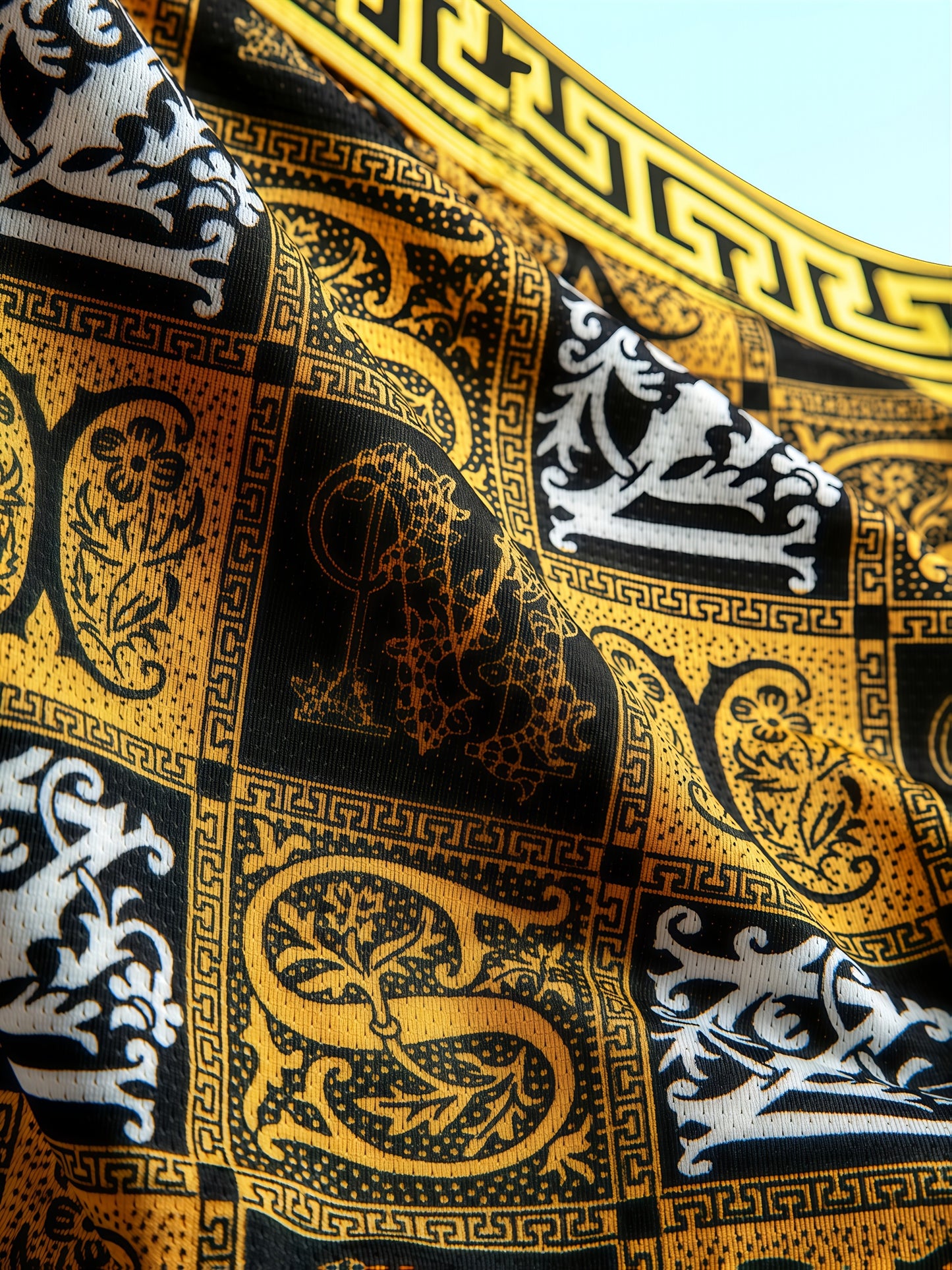 Men's Luxury Flat Corner Underwear - 5pcs Random Set, Elastic, Daily Casual, Black Golden Printed, A Great Gift for Him