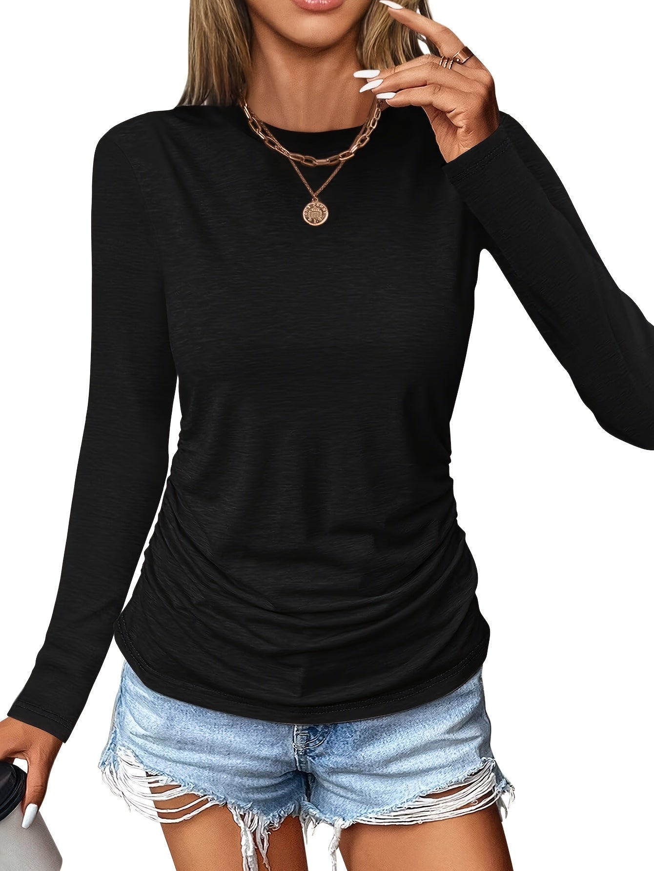 A Three-piece Set Of European And American Fashion Women's Clothing for Autumn And Winter, with Pleated Round Necks And Form-fitting Long Sleeves