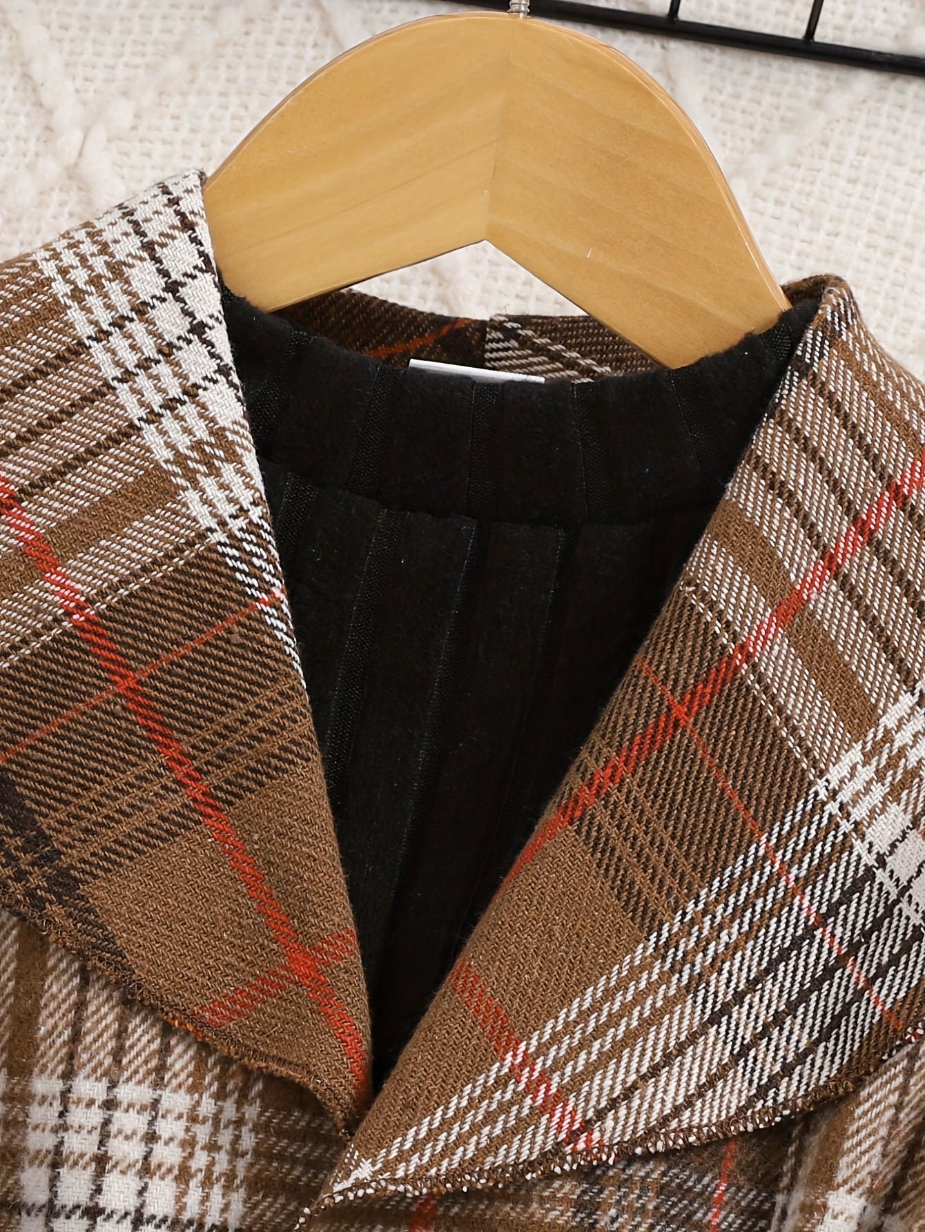 4pcs Girls' Autumn/Winter Set: Black Ribbed High-Neck Long-Sleeve Top, Black Pants, Brown Plaid Jacket with Belt - Elegant and Stylish Outfit, Perfect for Outdoor