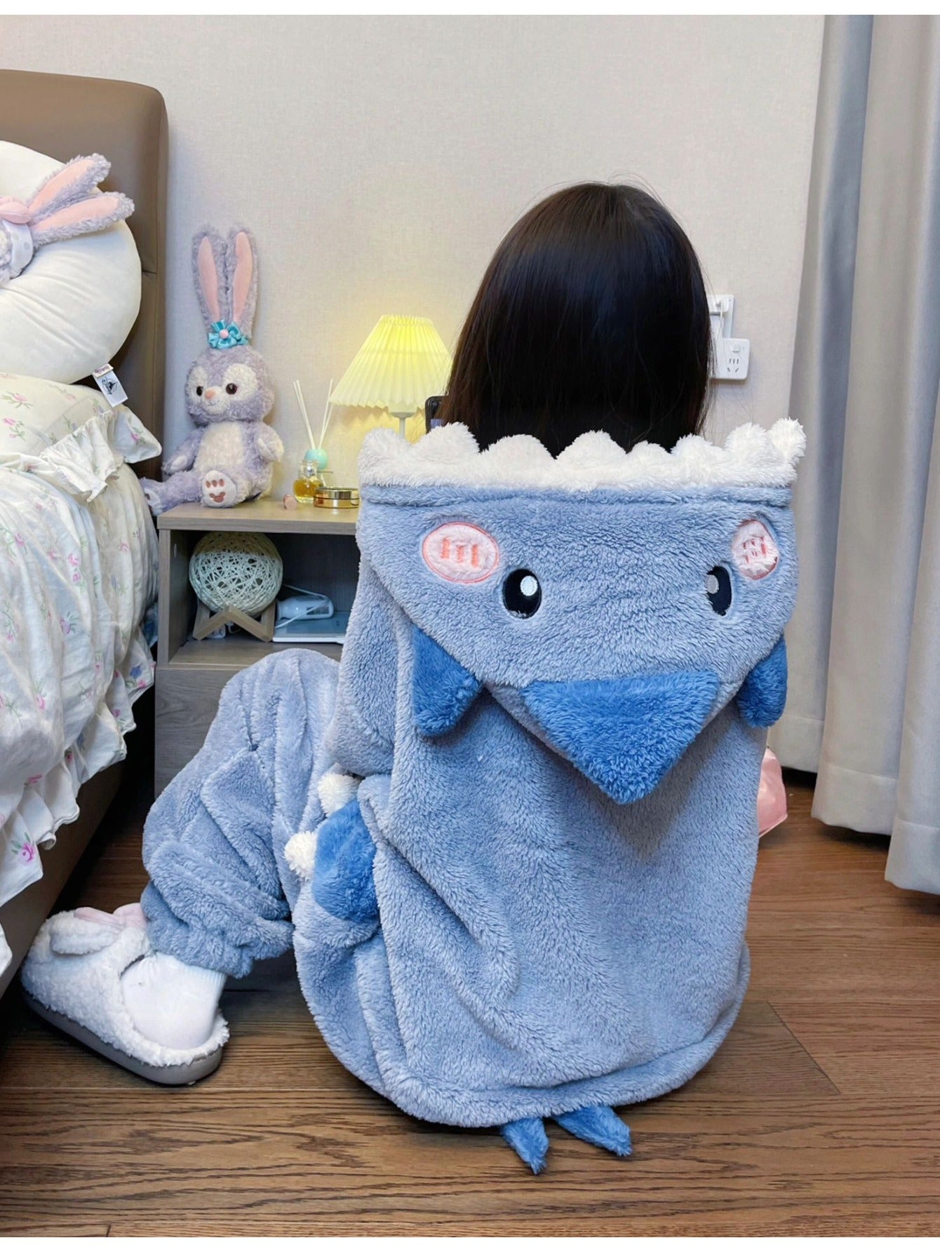 [Hooded Coral Fleece] Winter Jumpsuit Sleepwear, Cute And Sweet Shark Nightgown, Hooded Coral Fleece Thickened And Plush Cartoon Home Outfit