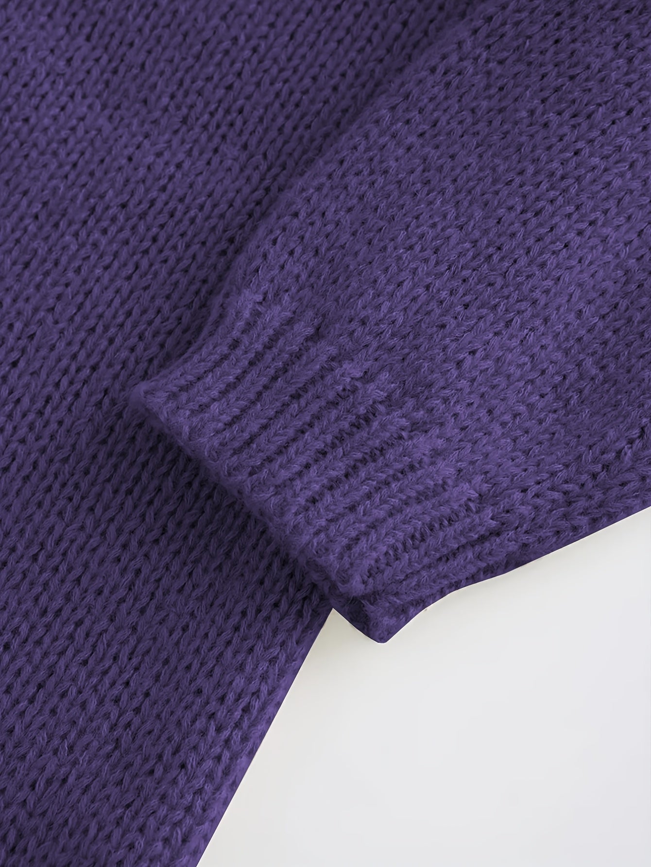Plus Size - Plus Size Elegant Cuff Lapel Sweater-Soft Fabric, Simple Three-dimensional Color Design, Ideal For Autumn And Winter Casual Wear, Women'S Long Sleeve Sweater, Elegant Style