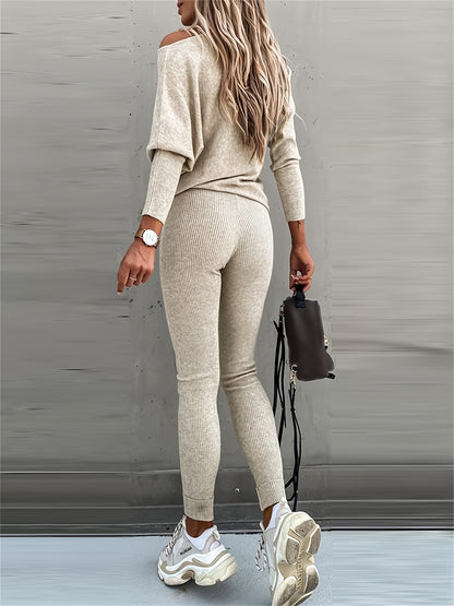 Casual Two-Piece Outfit Featuring a Long-Sleeve Pullover And High-Waisted Drawstring Pants, Ideal for