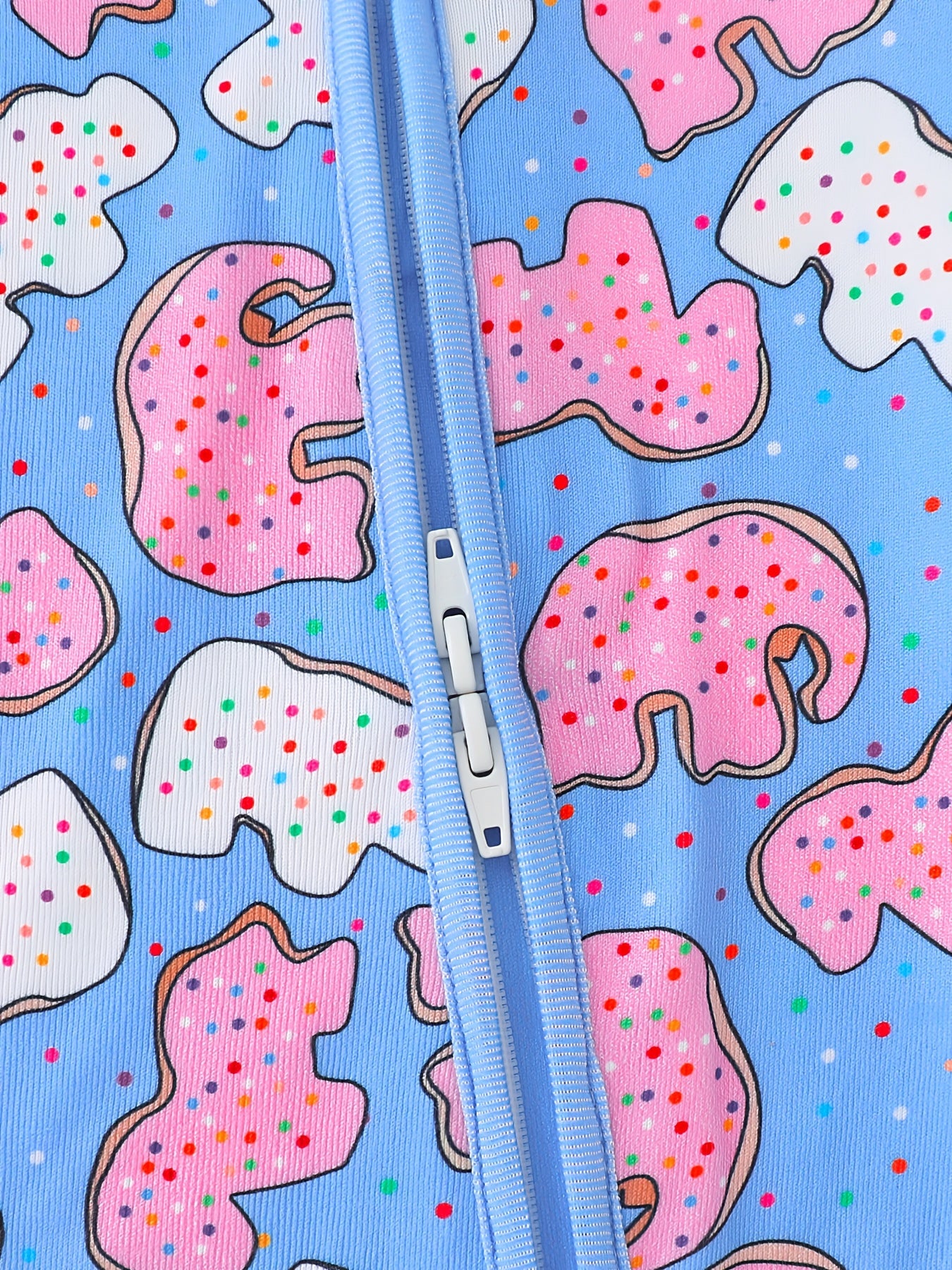 Snug-Fit Baby Sleeper: Elephant And Zebra Animal Friends Print. Two-Way Zipper, Fold-Over Cuffs. Soft, Machine Washable for 0-3 Years. Perfect for All-Season Outdoor Wear, for Outdoor