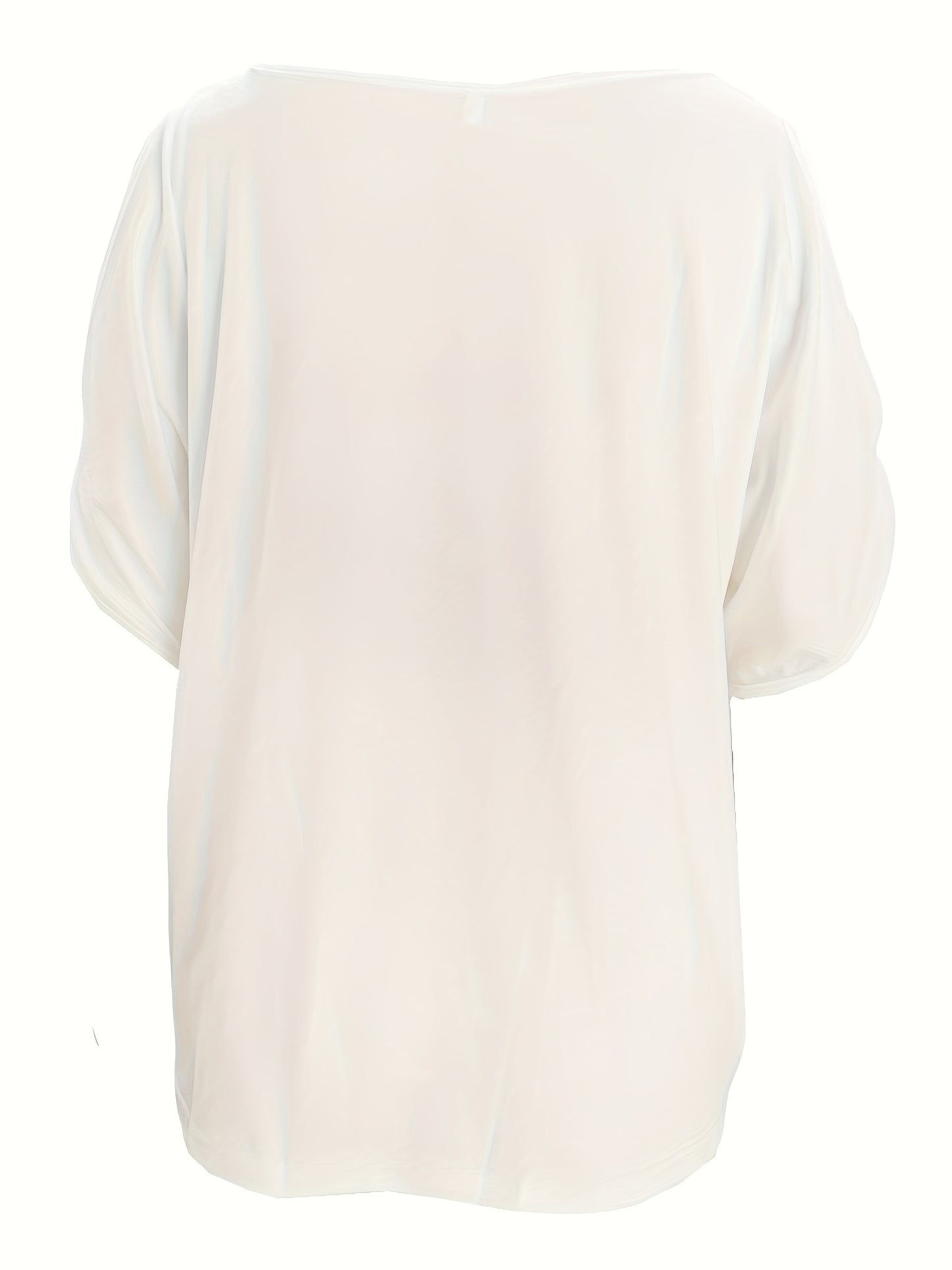 New White Short-Sleeve T-Shirt for Summer with an Irregular Kink Design