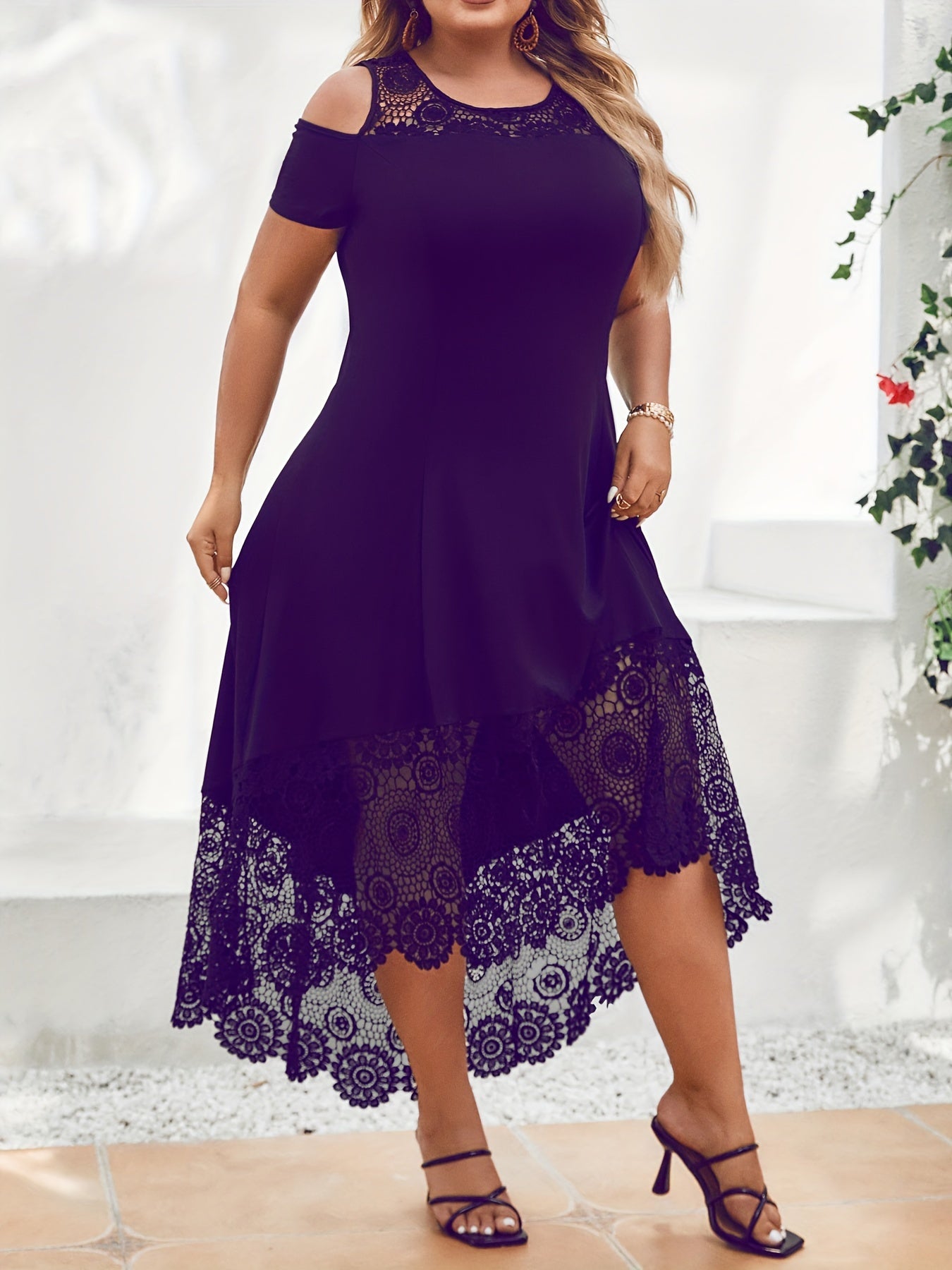Women'S Plus Size Ruffle Dress for Spring and Summer, Color Block Lace Cold Shoulder Design with Medium Stretch and Asymmetrical Hem