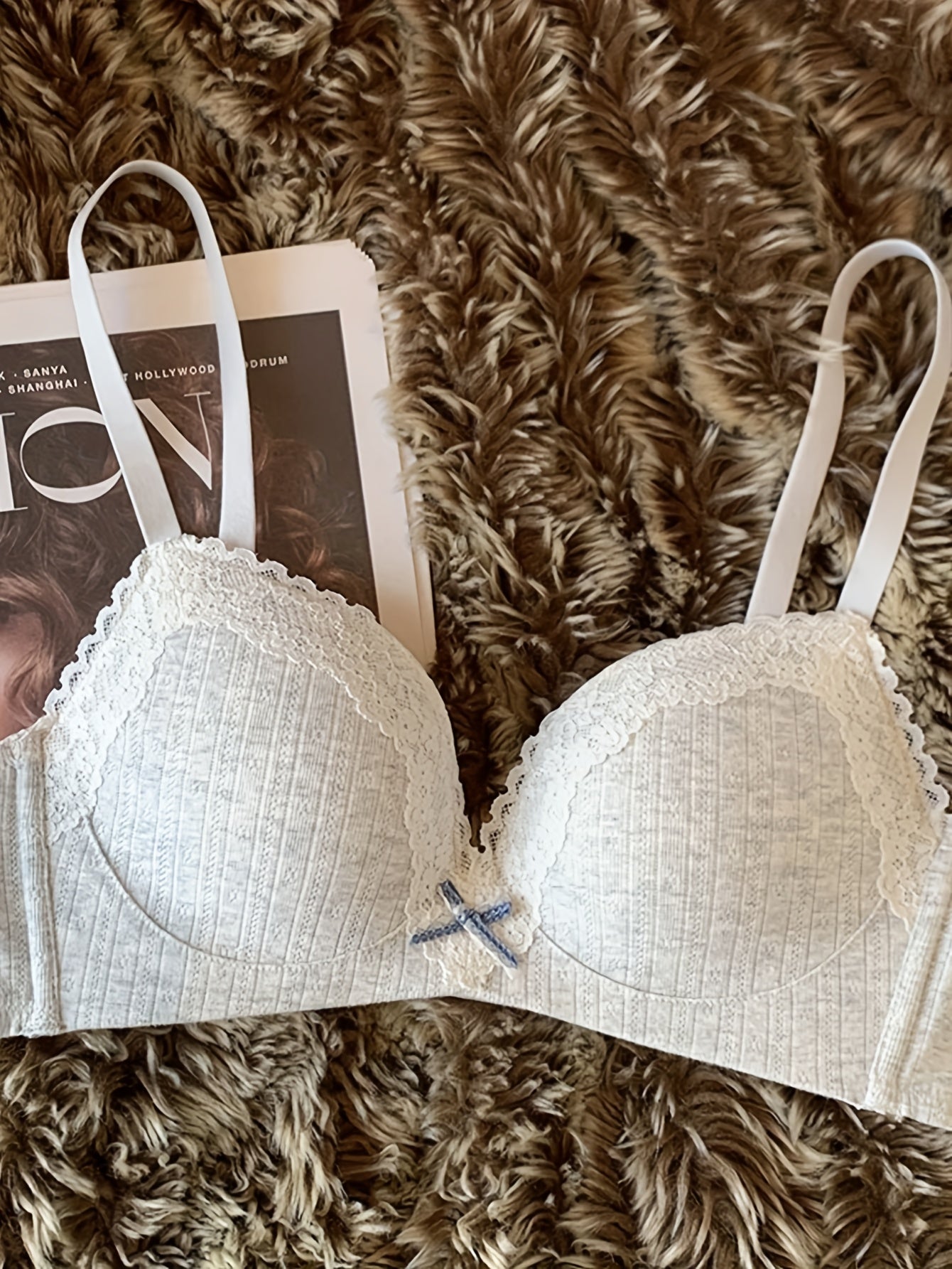 4pcs Small Chest Fresh Floral No Steel Hoop Comfortable Bra Set - Made of Soft and Skin Friendly Fabric, Not Pricking, Suitable for Daily Life and Home Essentials, Underwear, Gentle Style Underwear