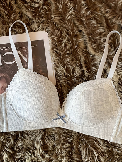 4pcs Small Chest Fresh Floral No Steel Hoop Comfortable Bra Set - Made of Soft and Skin Friendly Fabric, Not Pricking, Suitable for Daily Life and Home Essentials, Underwear, Gentle Style Underwear