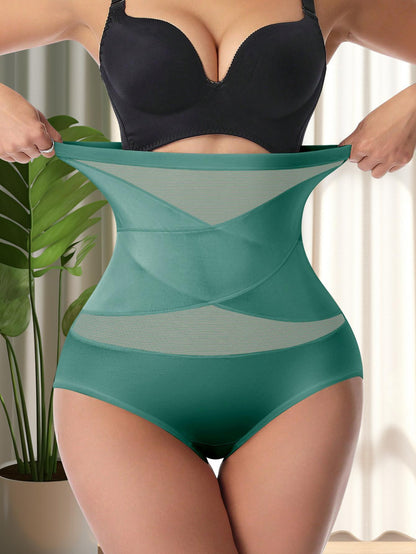 4 Pack Women Underwear Triangle Briefs with Snug Waist Fit, Ultra-Stretch Support, Invisible Under Clothes, Anti-Roll Waistband, Soft Touch Feel, Modern Cut, Stylish & Secure, Perfect for Daily Wear