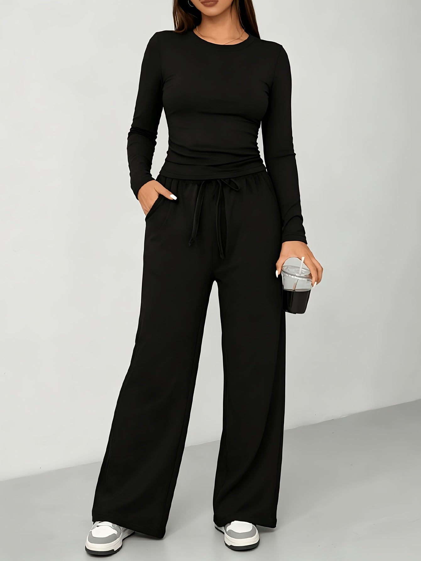 2026 [Elegant Direction]Relaxed And Sophisticated Fashion Casual Outfit, Pants + Fitted Long Sleeves