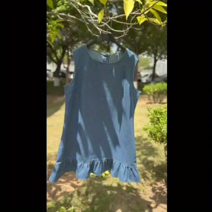 Casual Denim Dress with a Ruffled Hem And Back Buttons, Designed for Plus Sizes, Perfect for Autumn