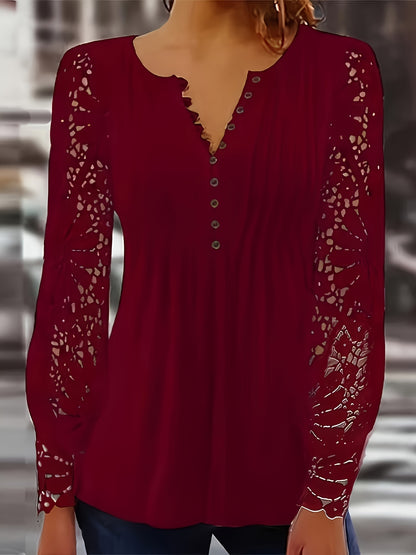 Casual Women'S Clothing in Larger Sizes, Featuring a Comfortable Blouse with Lace Hem Sleeves, a Pleated Design, And a Easy Button-Up T-Shirt Suitable for Home, Leisure, And Outdoor Activities