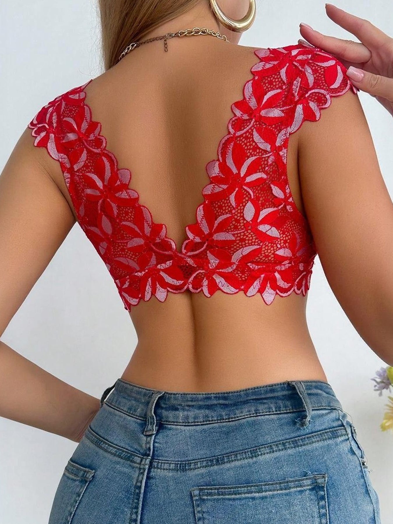 Women'S Elegant Lace Camisole Bra - Front Closure Push-Up Shaping Bra with Contrast Lace Trim, Lightweight Breathable Wire-Free Design, Non-Detachable Padding & Smooth Round Neckline for Daily Casual & Formal Wear - 2025 New Style Women'S Underwear