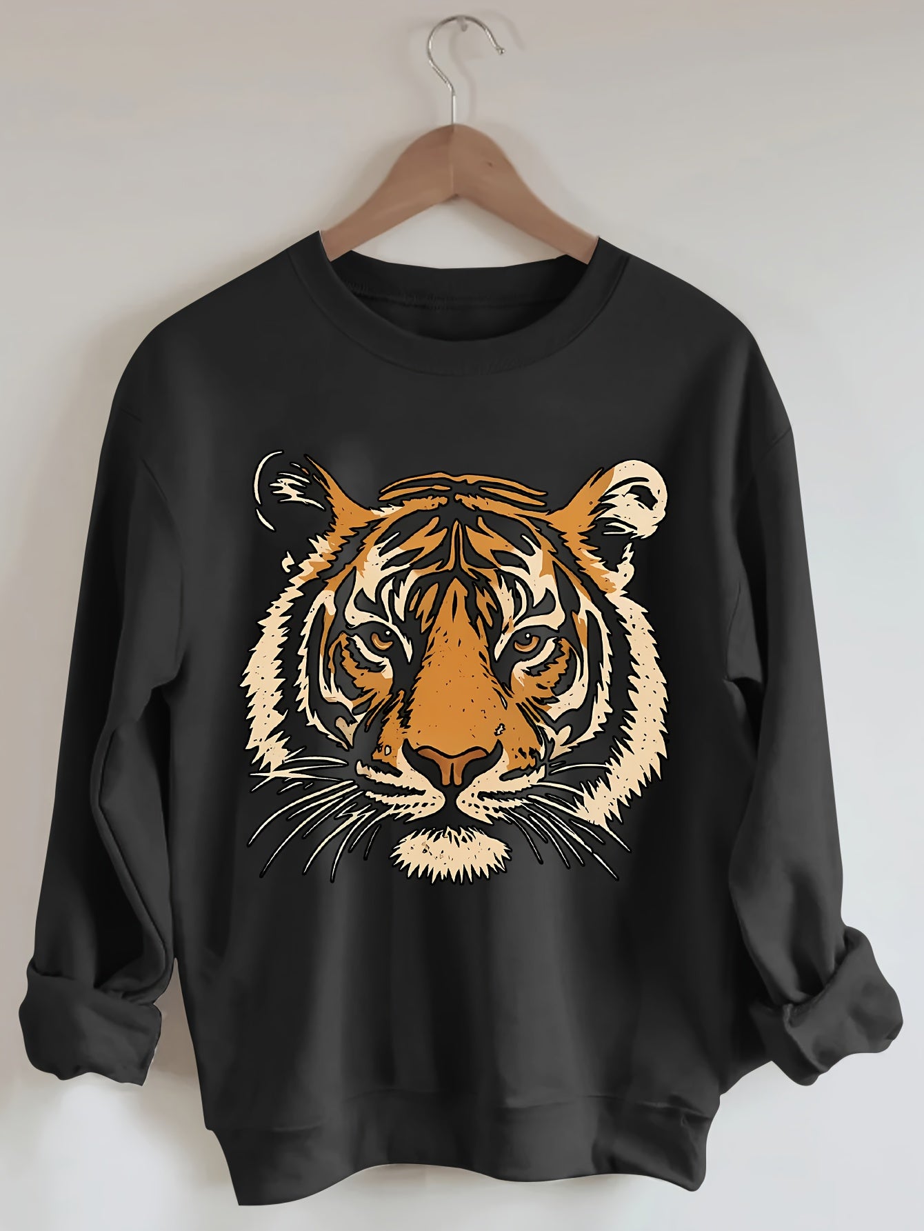 Women's Black Tiger Face Graphic Sweatshirt - Crew Neck Casual Pullover with Orange & Brown Tiger Print, Cozy Winter Warmth, Medium Stretch Fabric, Machine Washable Sweater for Fall and Winter Outfits