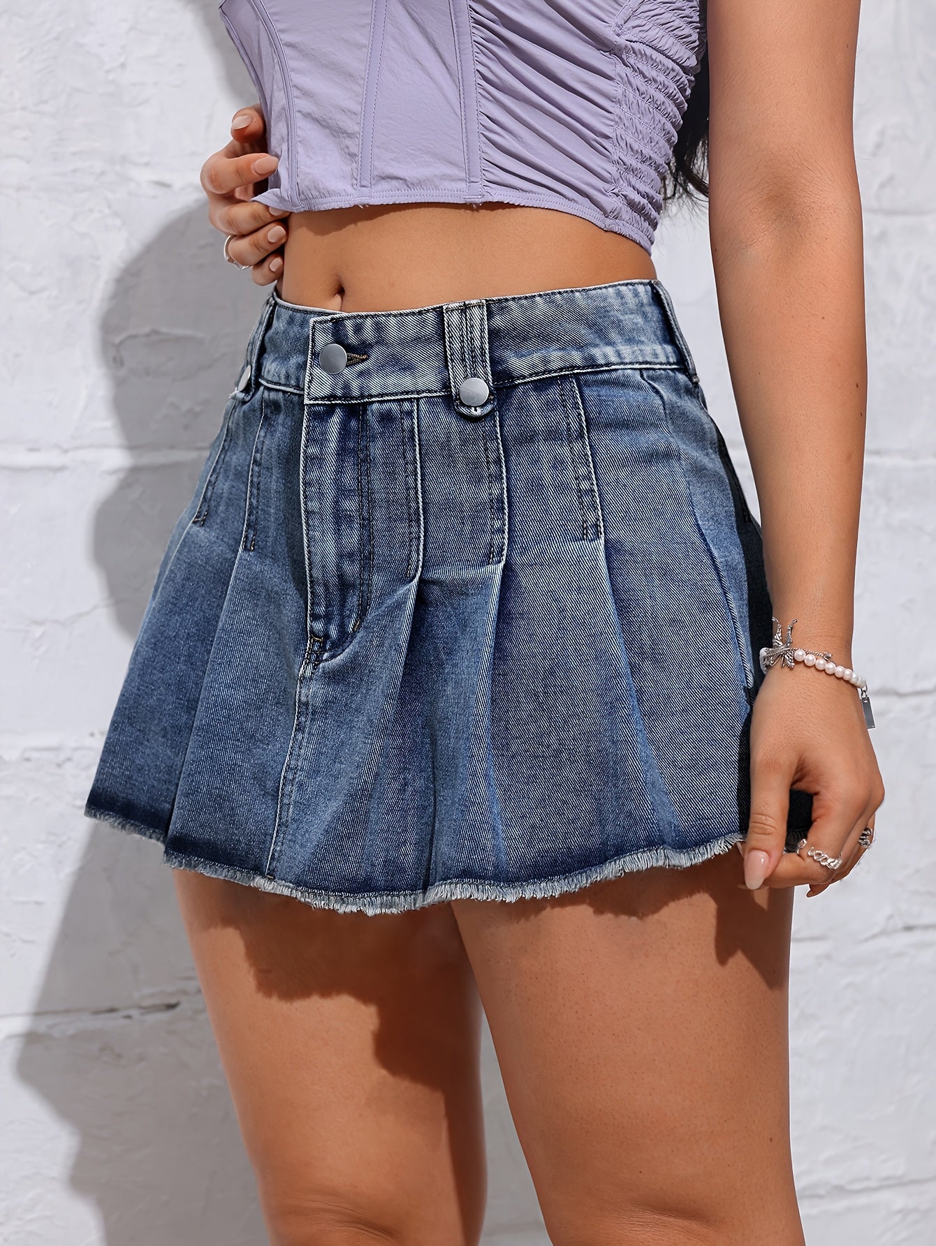 Spring And Summer Fashionable Pleated Short Skirt