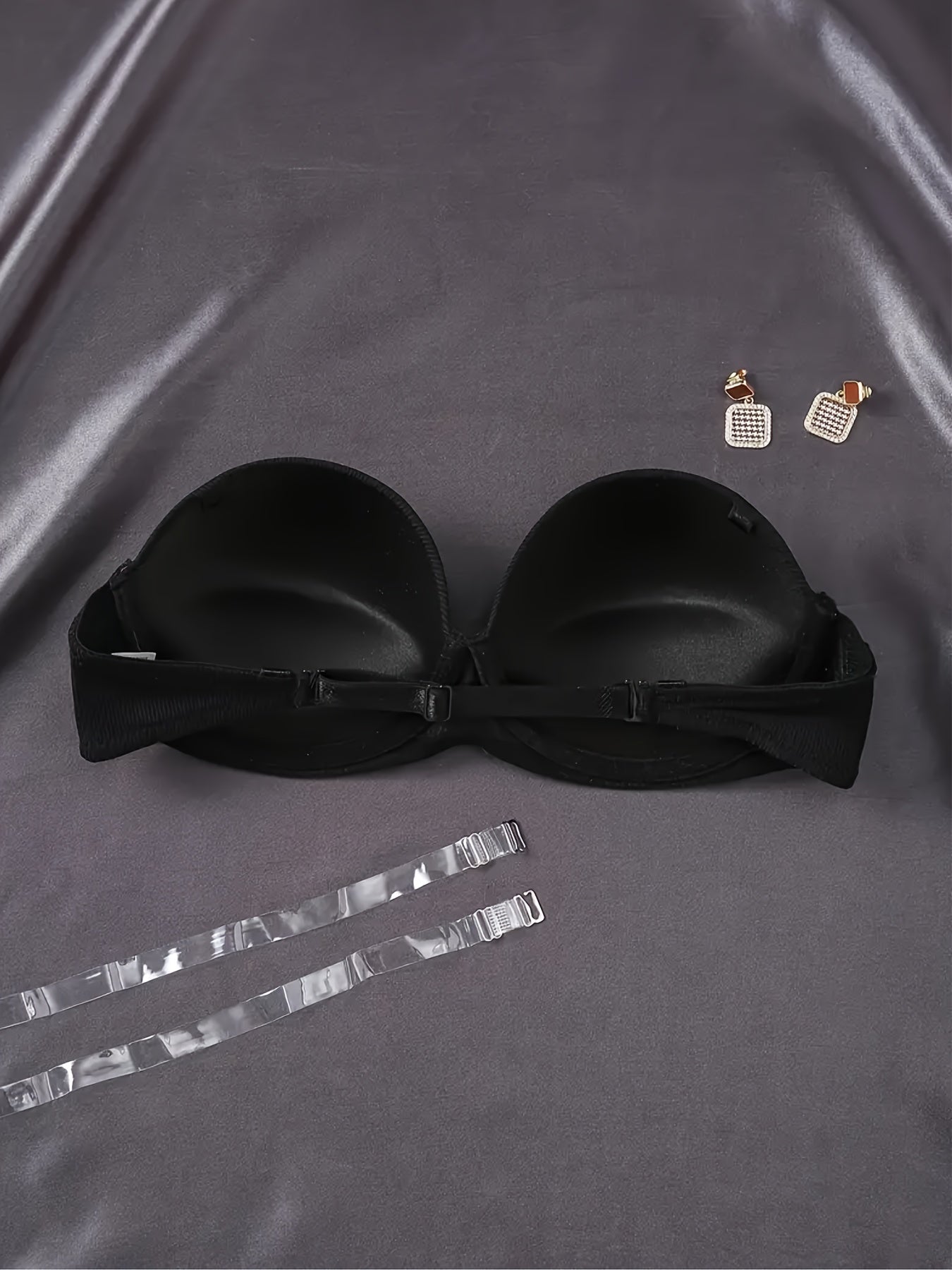 Strapless Invisible Bra, U-shaped Backless Push-up And Non-slip, Invisible And Non-slip When Wearing A Backless Dress Or Tube Top, A Must-have Underwear for Parties And Dates for Both Big And Small Breasts